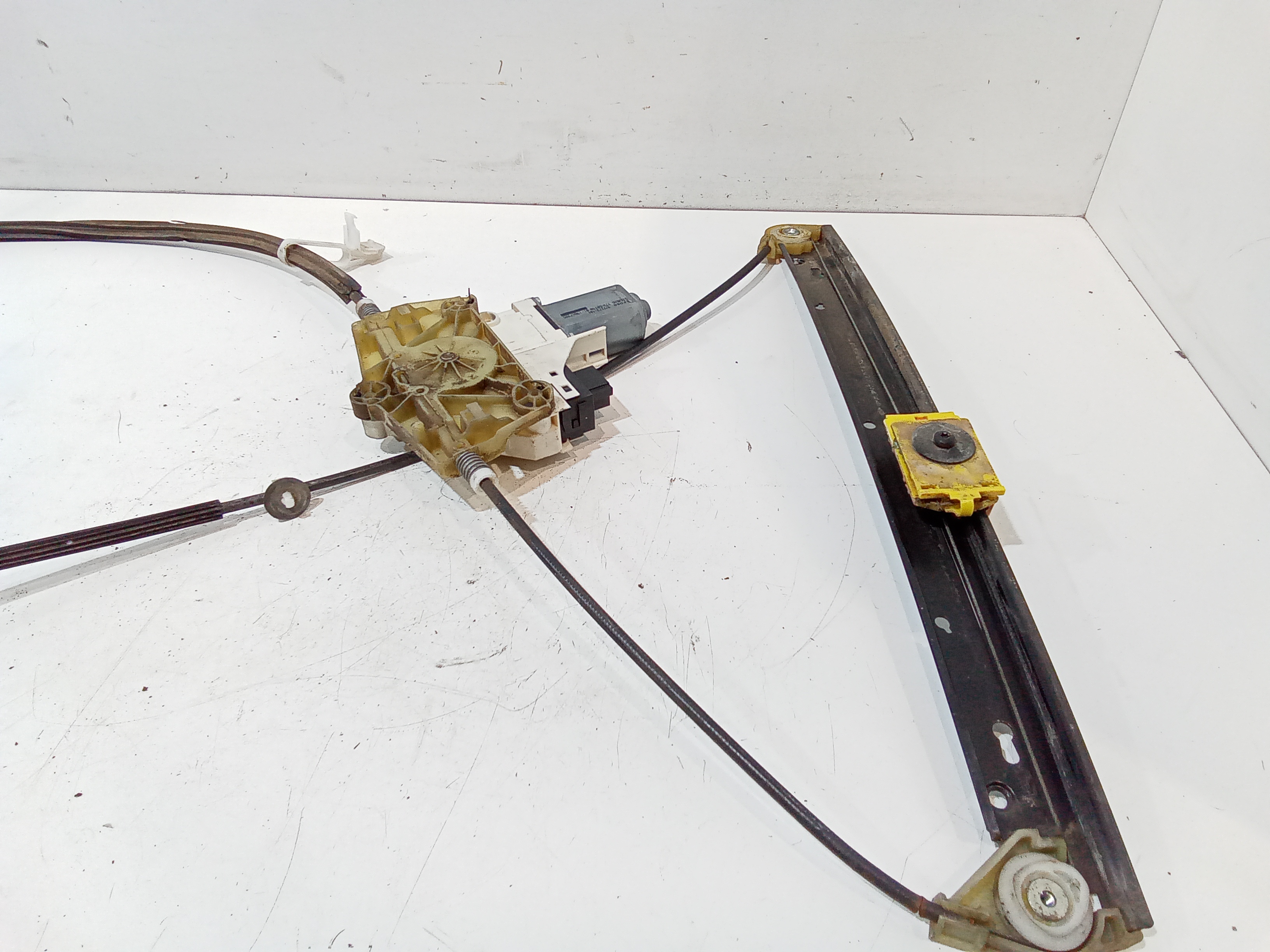 Cremagliera anteriore sinistra Guida per Audi A6 Avant Serie C6 (4f5) (04>12) (2004 - 2012)