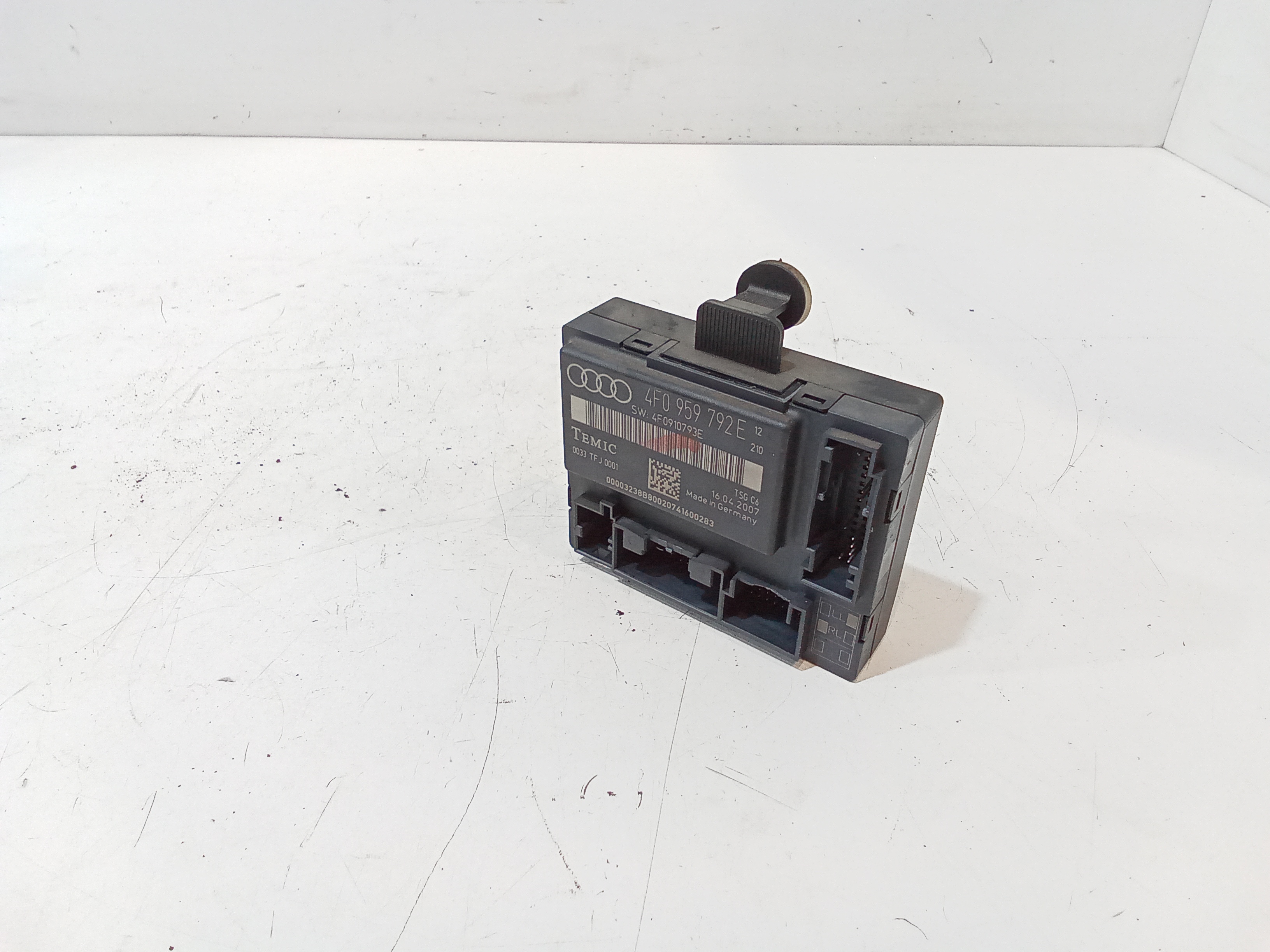 Centralina porta DX passeggero per Audi A6 Avant Serie C6 (4f5) (04>12) (2004 - 2012)