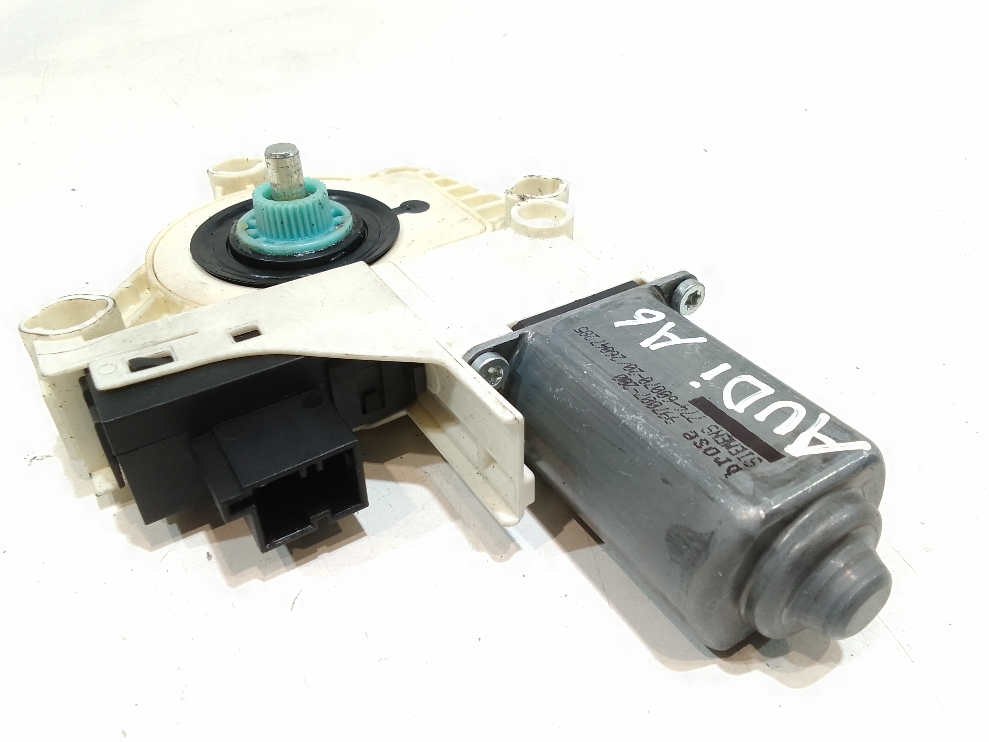 Motorino Alzavetro posteriore Sinistro per Audi A6 Avant Serie C6 (4f5) (04>12) (2004 - 2012)