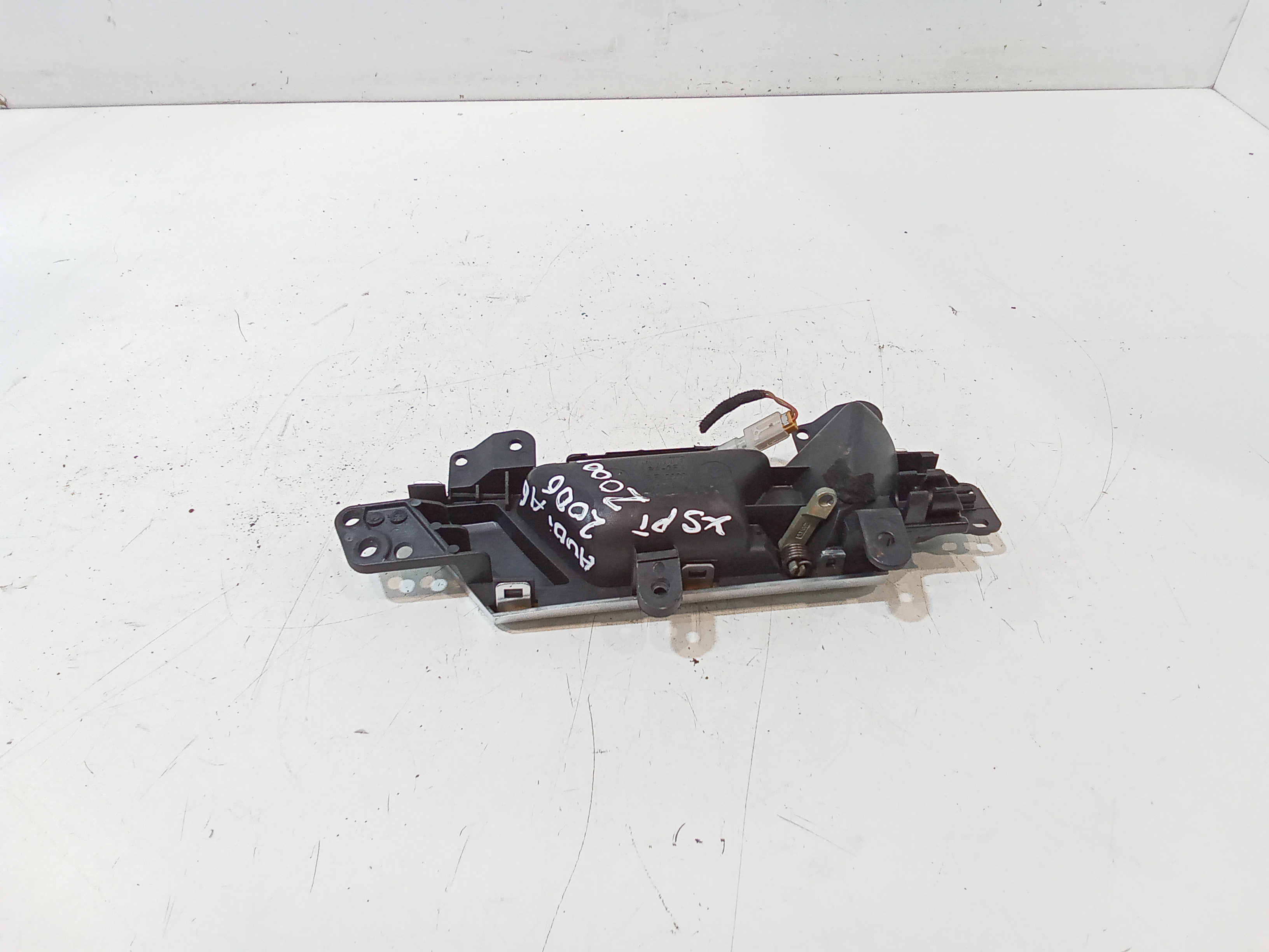 Maniglia interna Posteriore Sinistra per Audi A6 Avant Serie C6 (4f5) (04>12) (2004 - 2012)