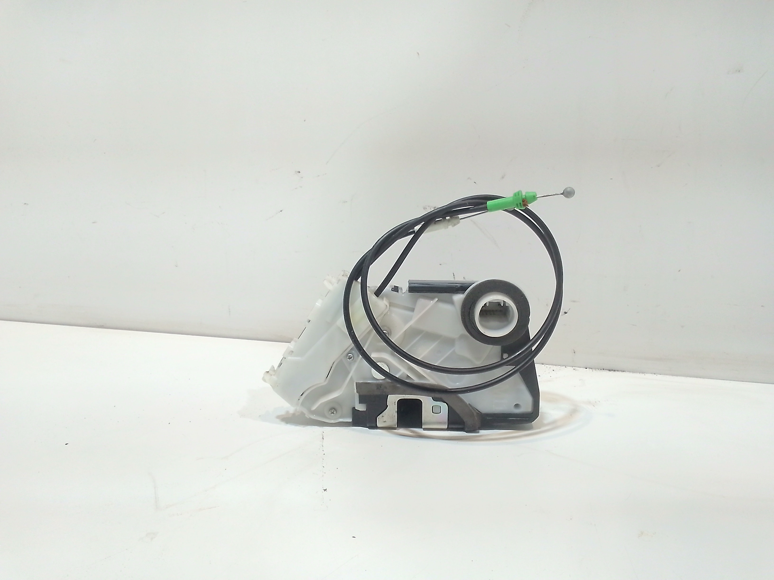 Serratura Anteriore Destra per Toyota Yaris Serie (14>16) (2014 - 2016)