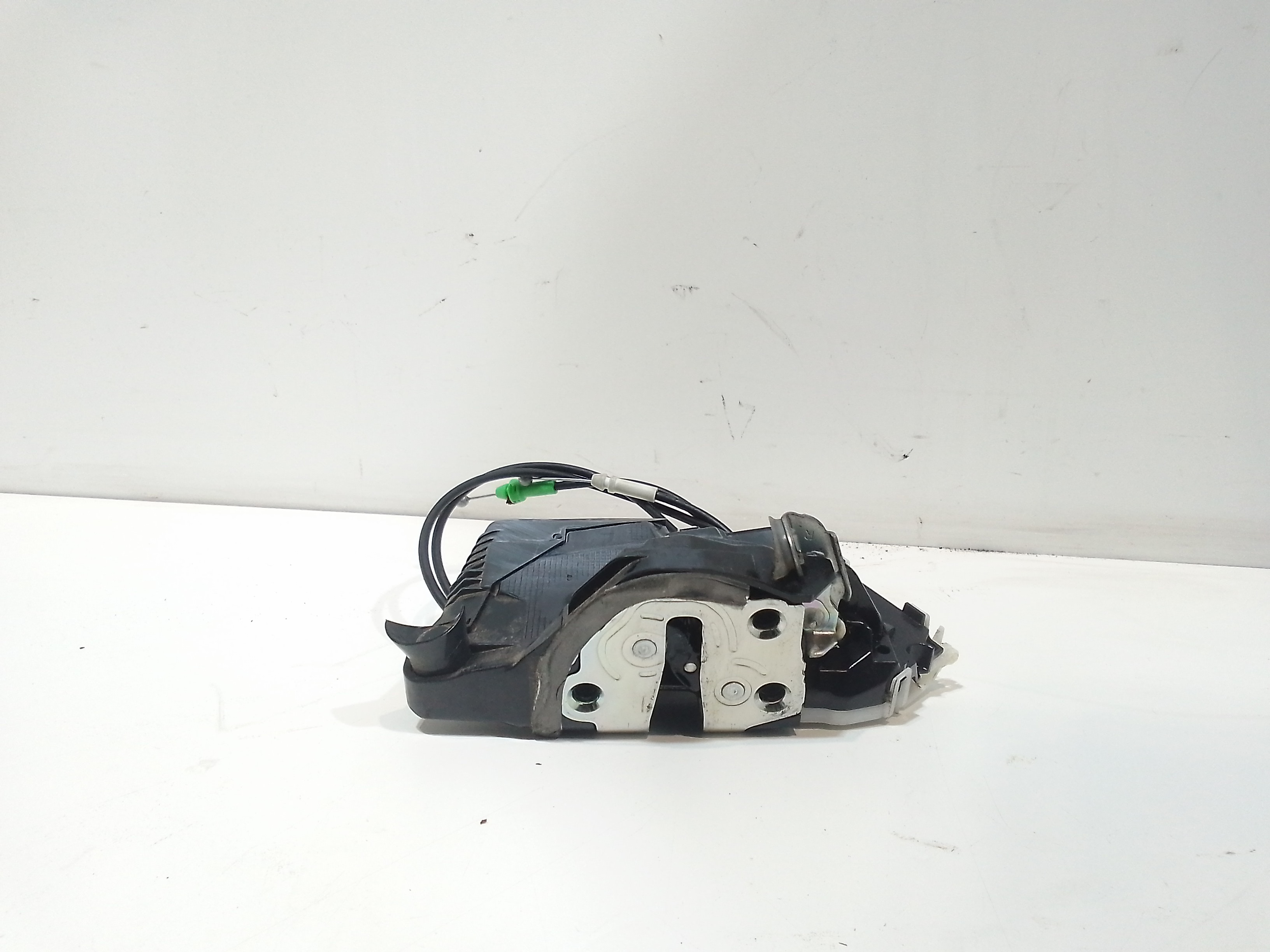 Serratura Anteriore Destra per Toyota Yaris Serie (14>16) (2014 - 2016)