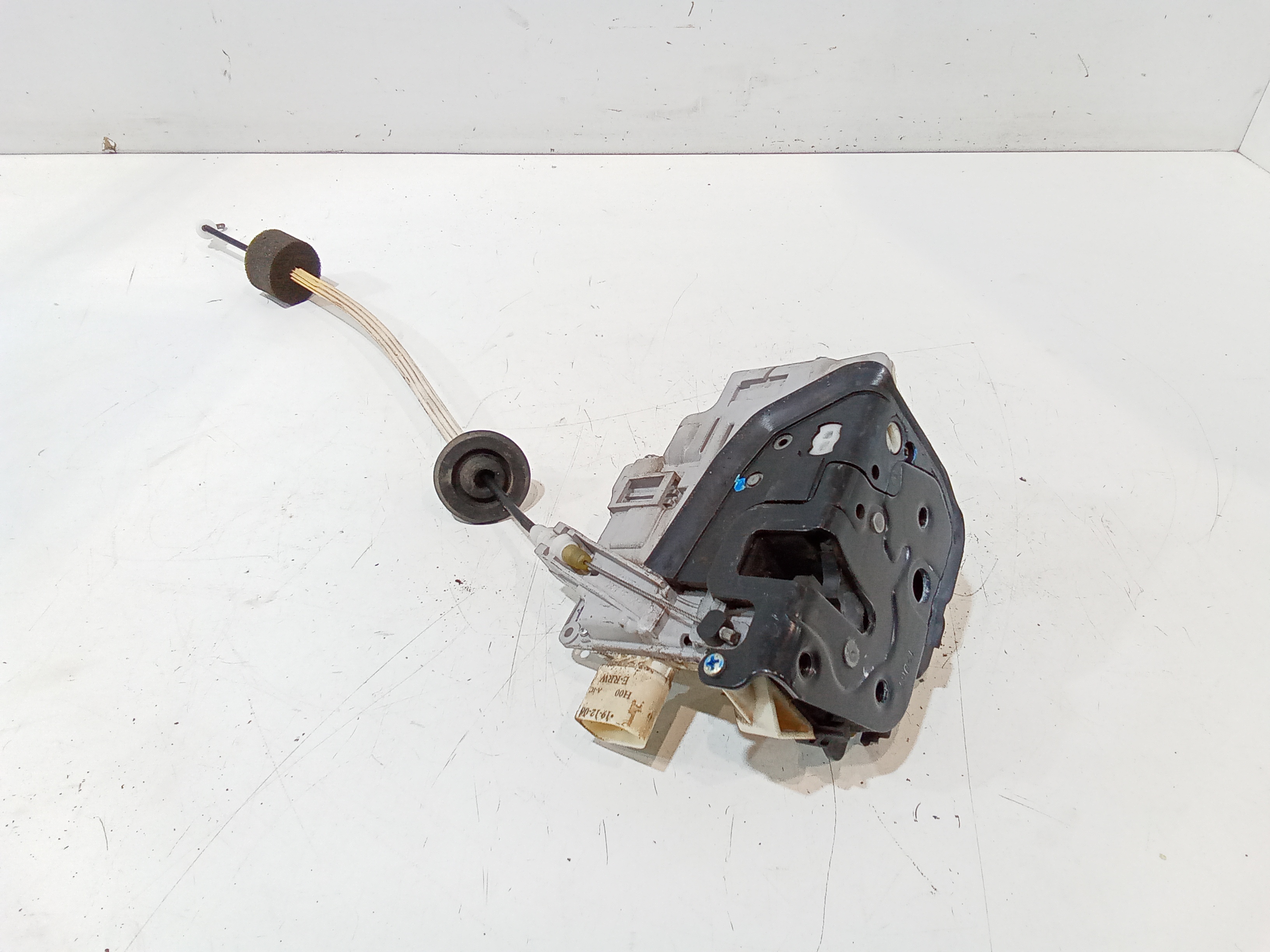 Serratura Anteriore Destra per Audi A6 Avant Serie C6 (4f5) (04>12) (2004 - 2012)