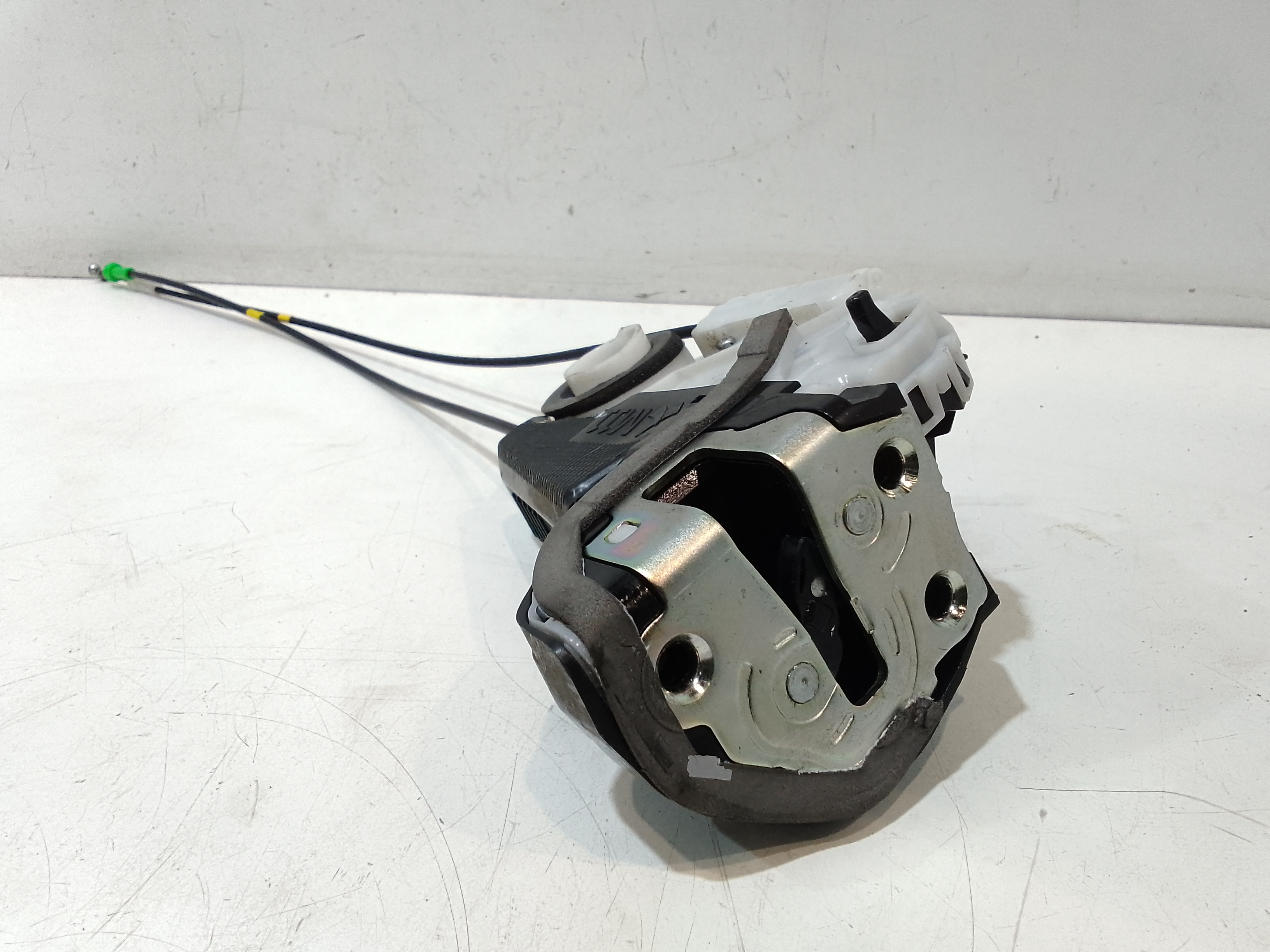 Serratura Posteriore Sinistra per Toyota Yaris Serie (14>16) (2014 - 2016)