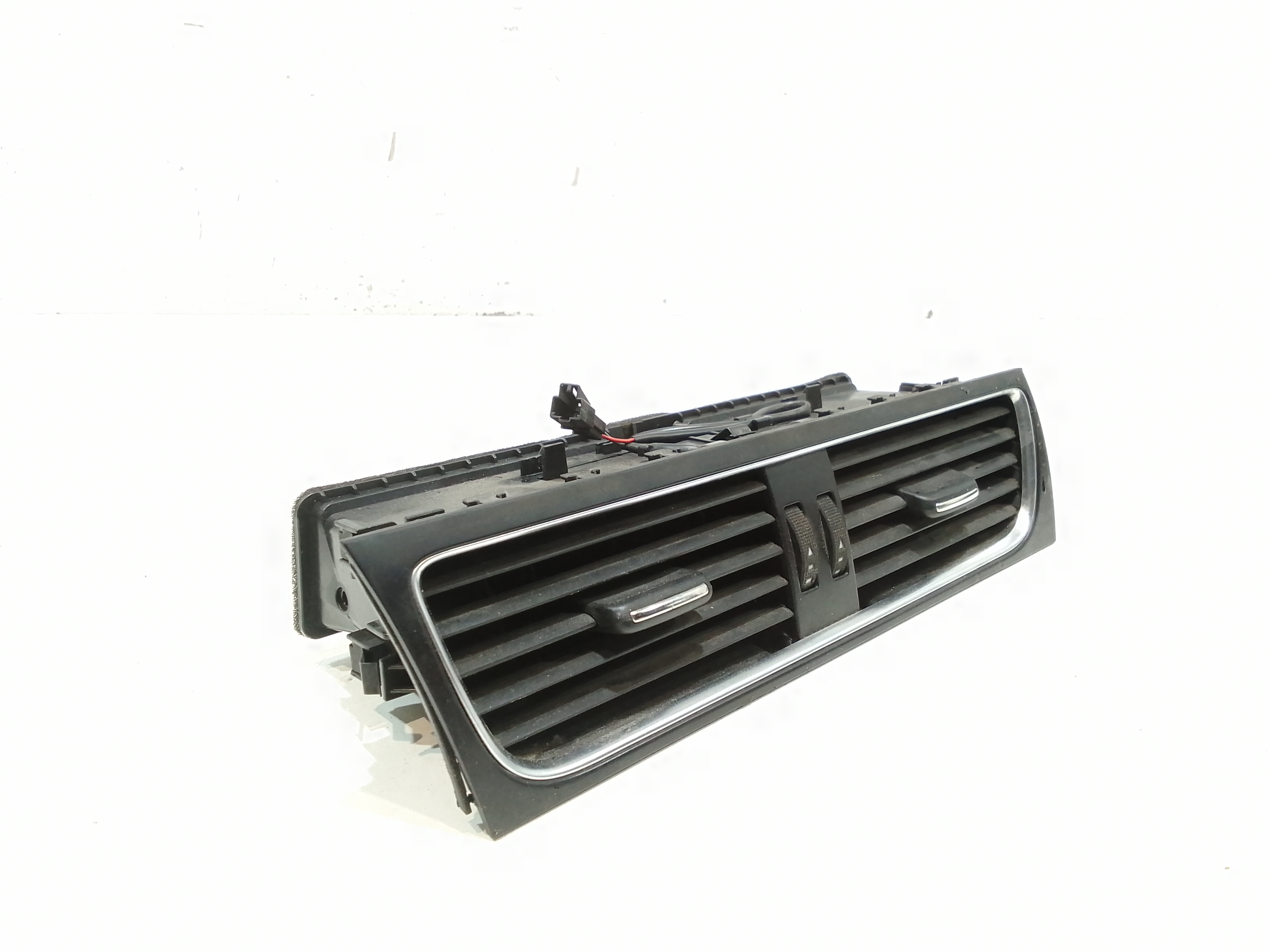 Bocchette Aria Centrale per Audi A4 Avant (8k5) (08>15) (2008 - 2015)