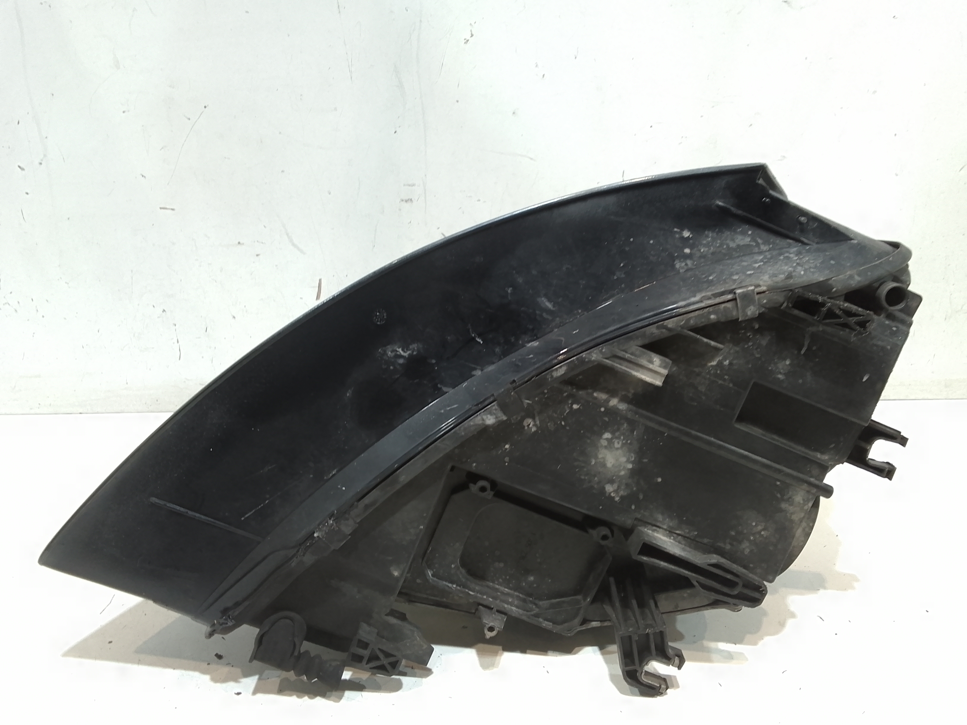 Faro anteriore SX allo Xeno per Audi A4 Avant (8k5) (08>15) (2008 - 2015)