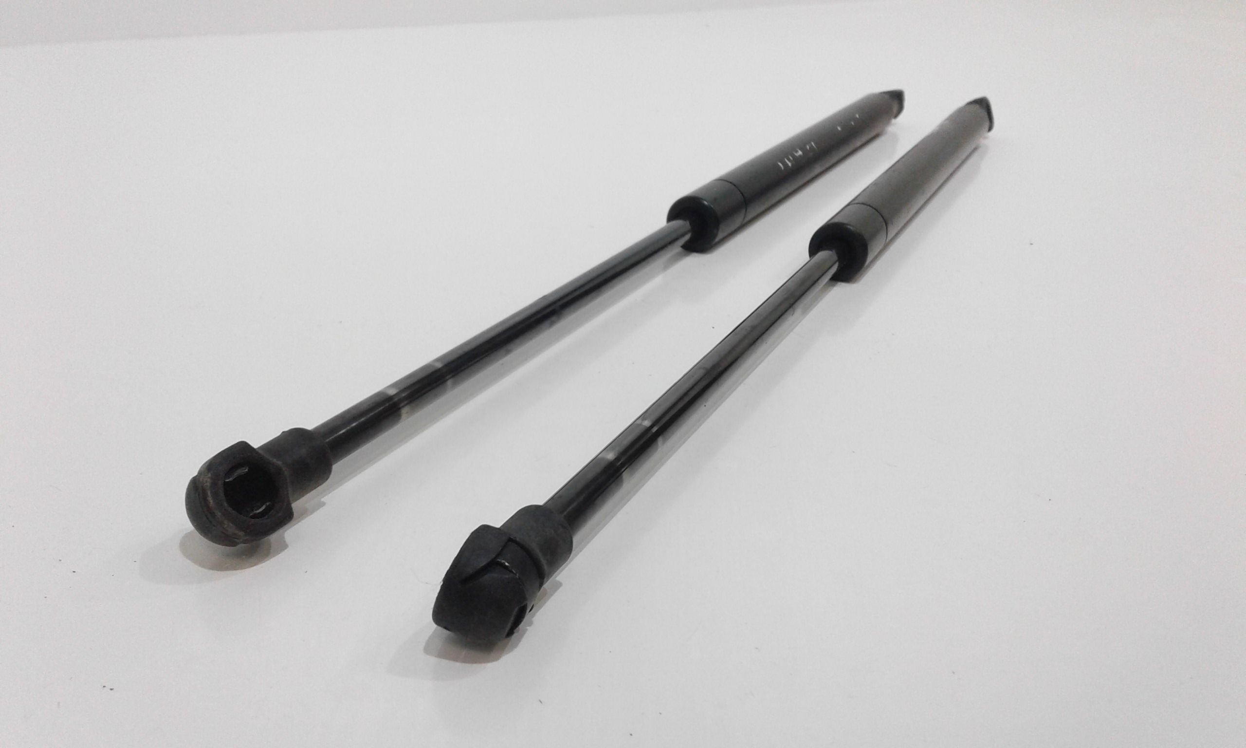 Pistoncini cofano Post. SMART Fortwo Coup 3 Serie (w 451)