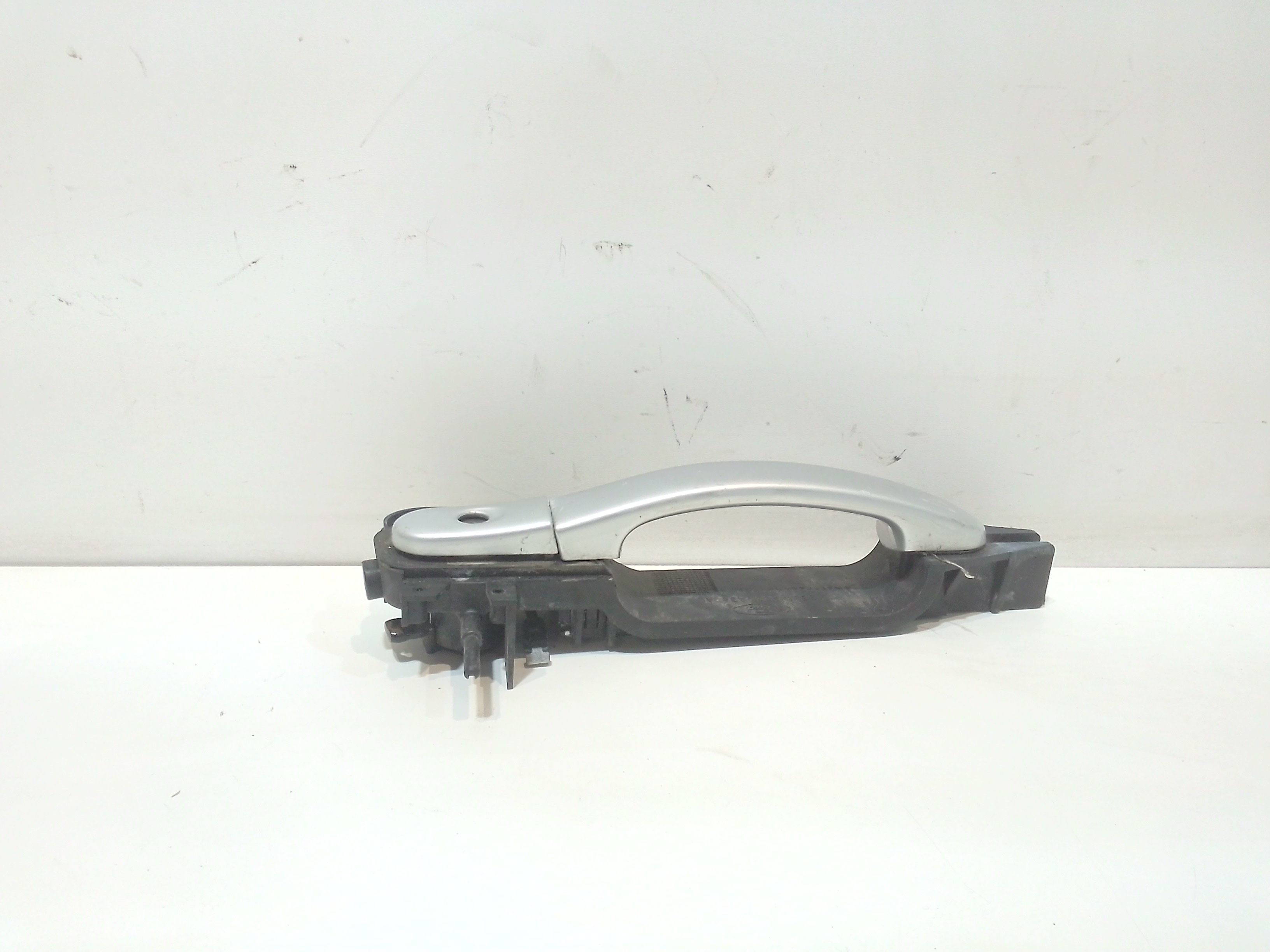 Maniglia esterna Anteriore Destra per Ford Fiesta 5 Serie (2005 - 2008)