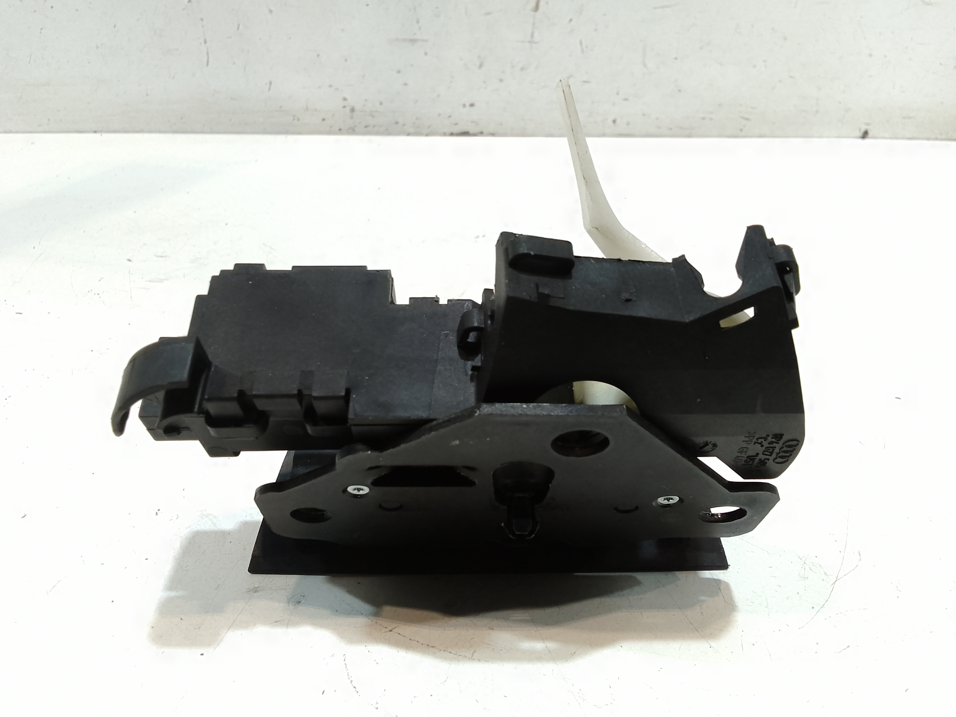 Serratura Cofano Posteriore per Audi Q7 Serie (4lb) (05>15) (2005 - 2015)