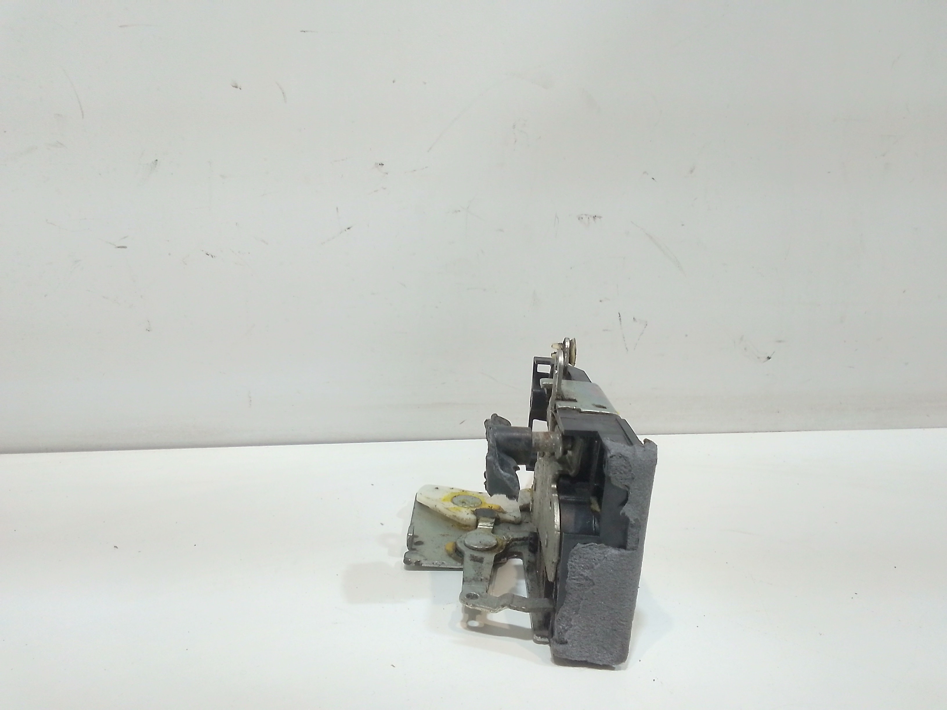 Serratura Anteriore Destra per Ford Fiesta 5 Serie (2005 - 2008)