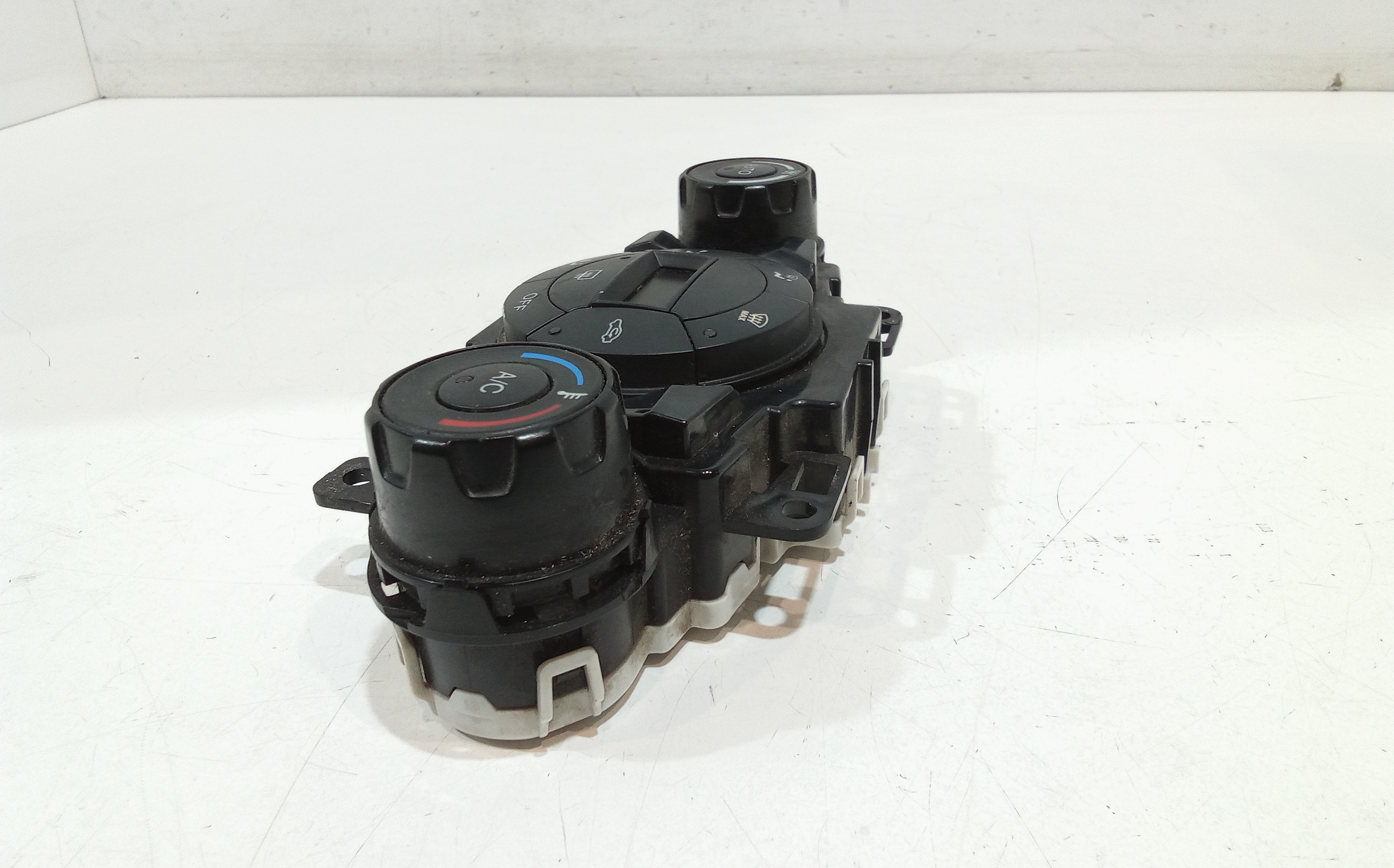 Comandi Clima per Ford Fiesta 6 Serie (2008 - 2017)