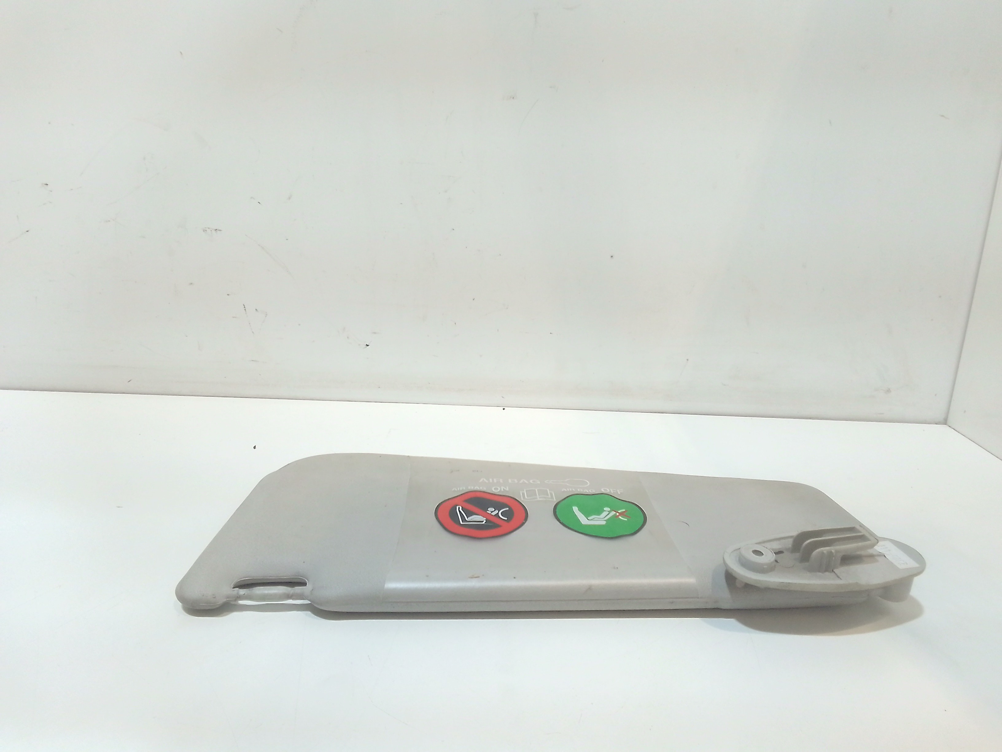 Parasole aletta Lato Passeggero per Fiat Punto Berlina 3p 2 Serie (1999 - 2003)