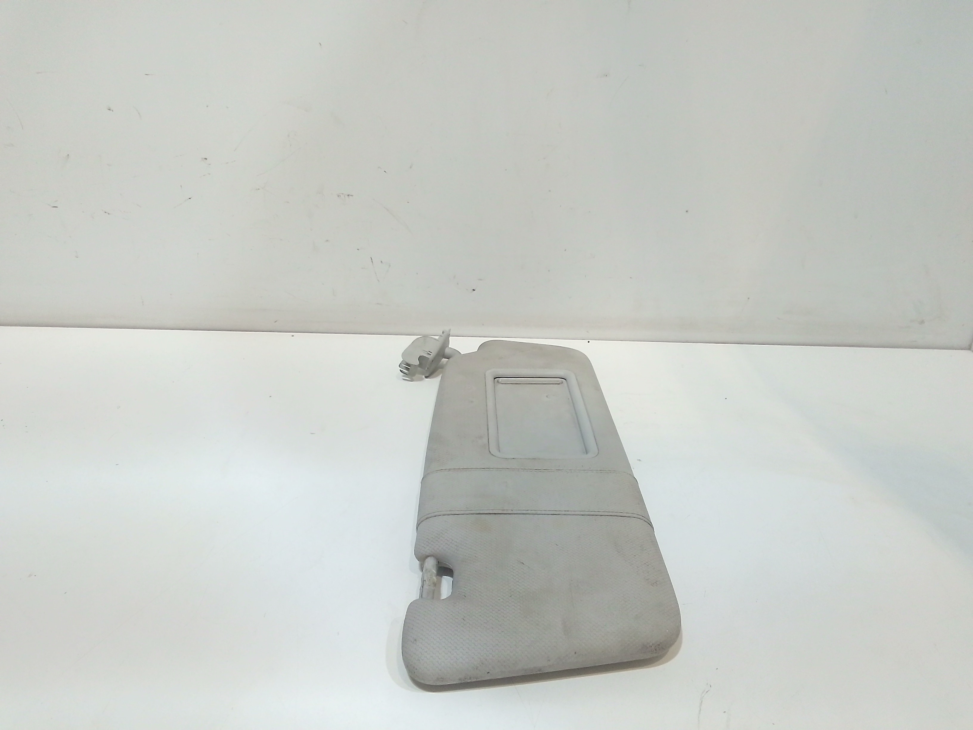 Parasole aletta Lato Passeggero per Audi A4 Avant (8e) (00>04) (2000 - 2004)