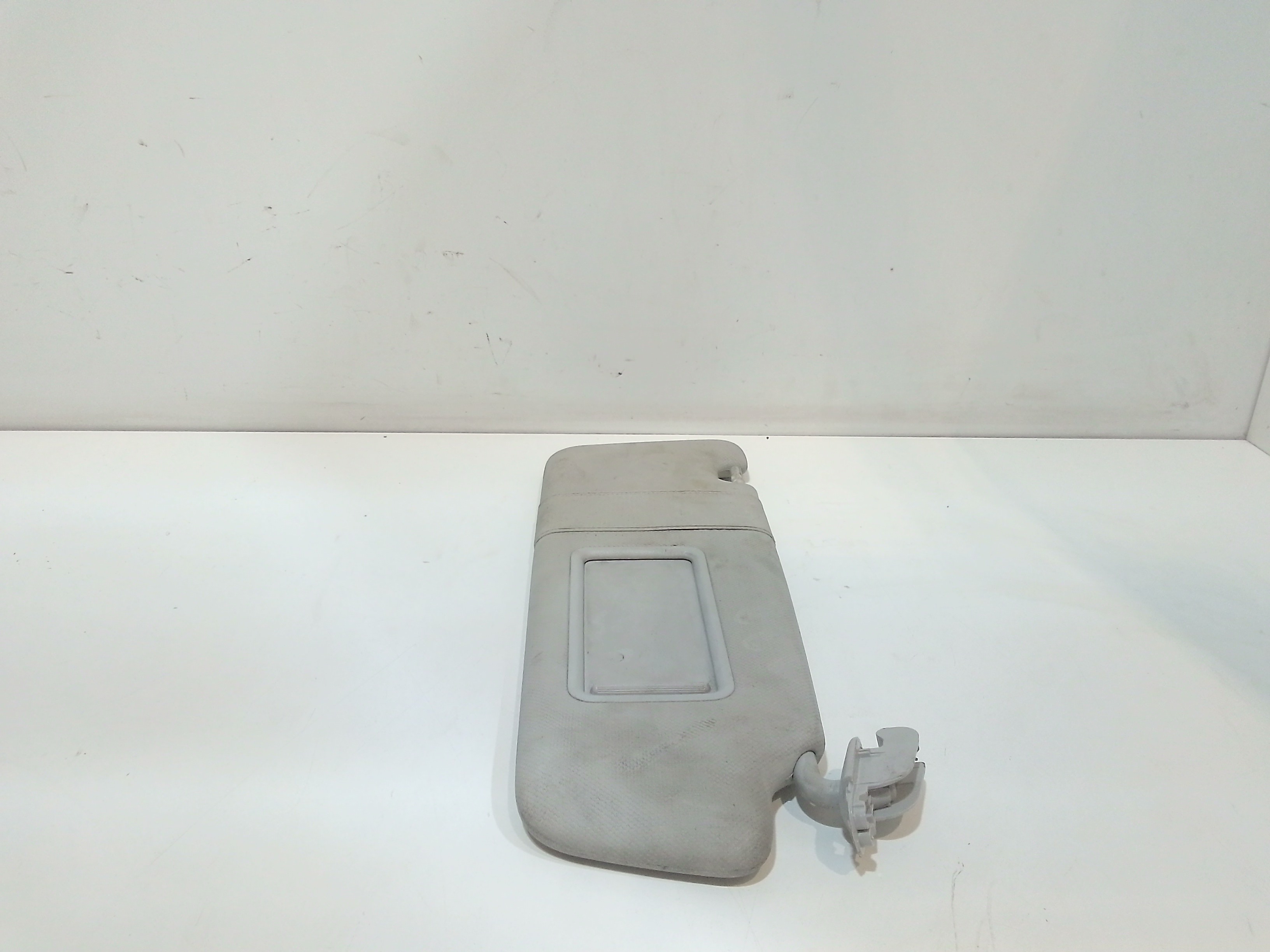 Parasole aletta Lato Passeggero per Audi A4 Avant (8e) (00>04) (2000 - 2004)