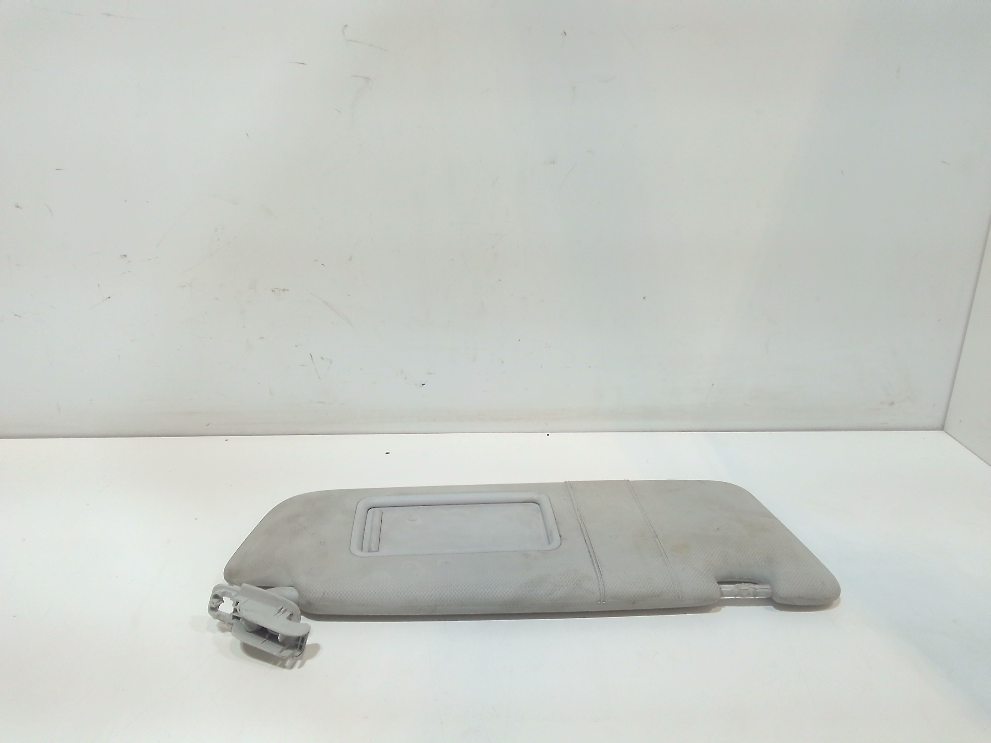 Parasole aletta Lato Passeggero per Audi A4 Avant (8e) (00>04) (2000 - 2004)