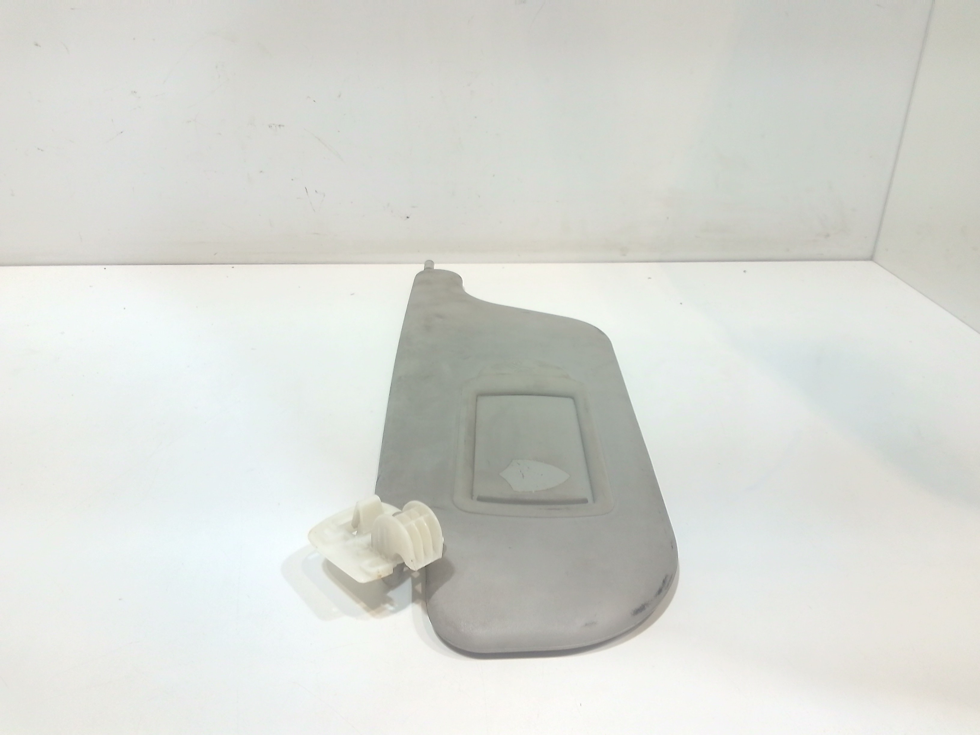 Parasole aletta anteriore Lato Guida per Renault Clio Serie (04>08) (2004 - 2008)