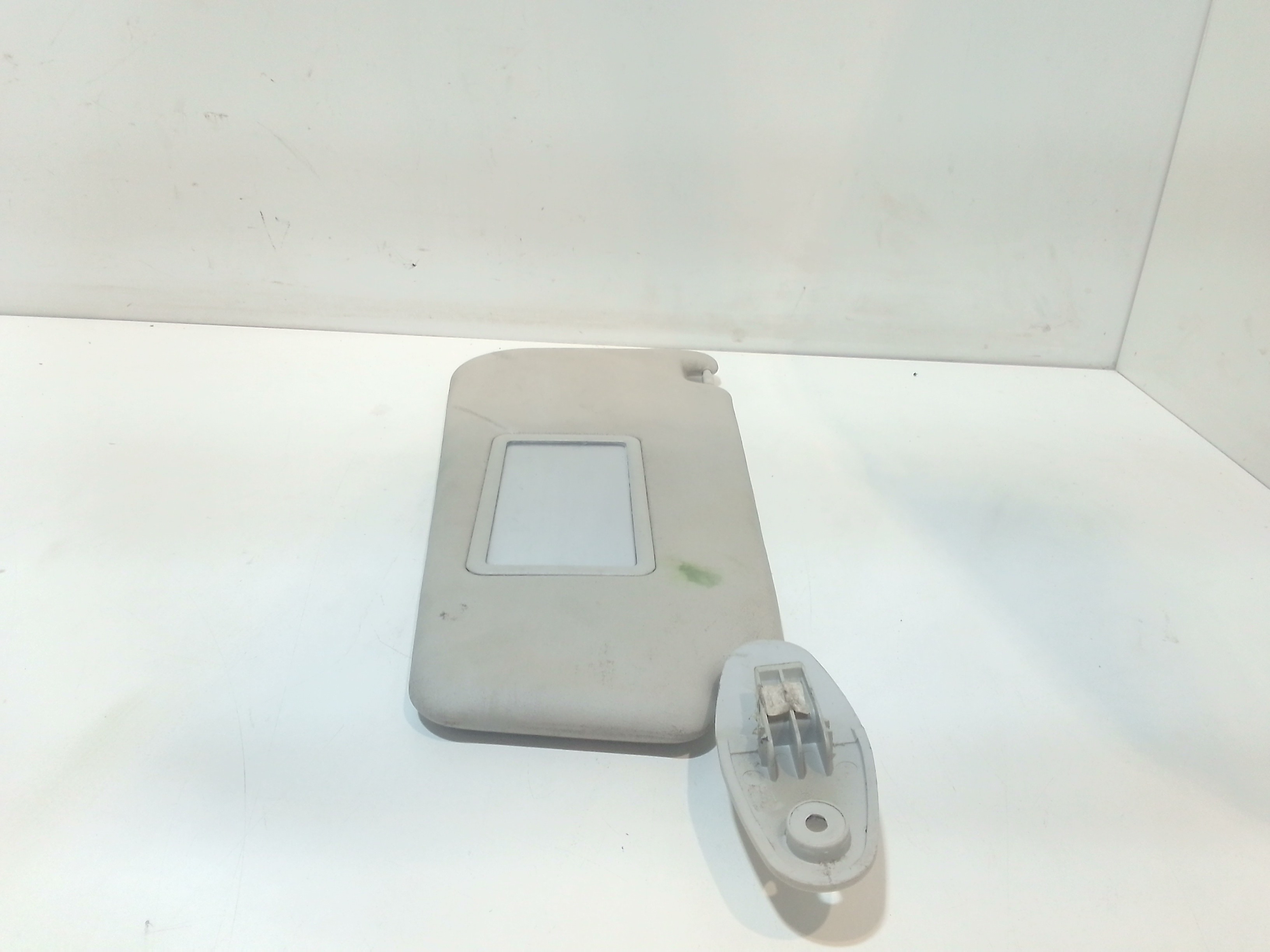 Parasole aletta Lato Passeggero per Fiat Punto Berlina 3p 3 Serie (2003 - In produzione)