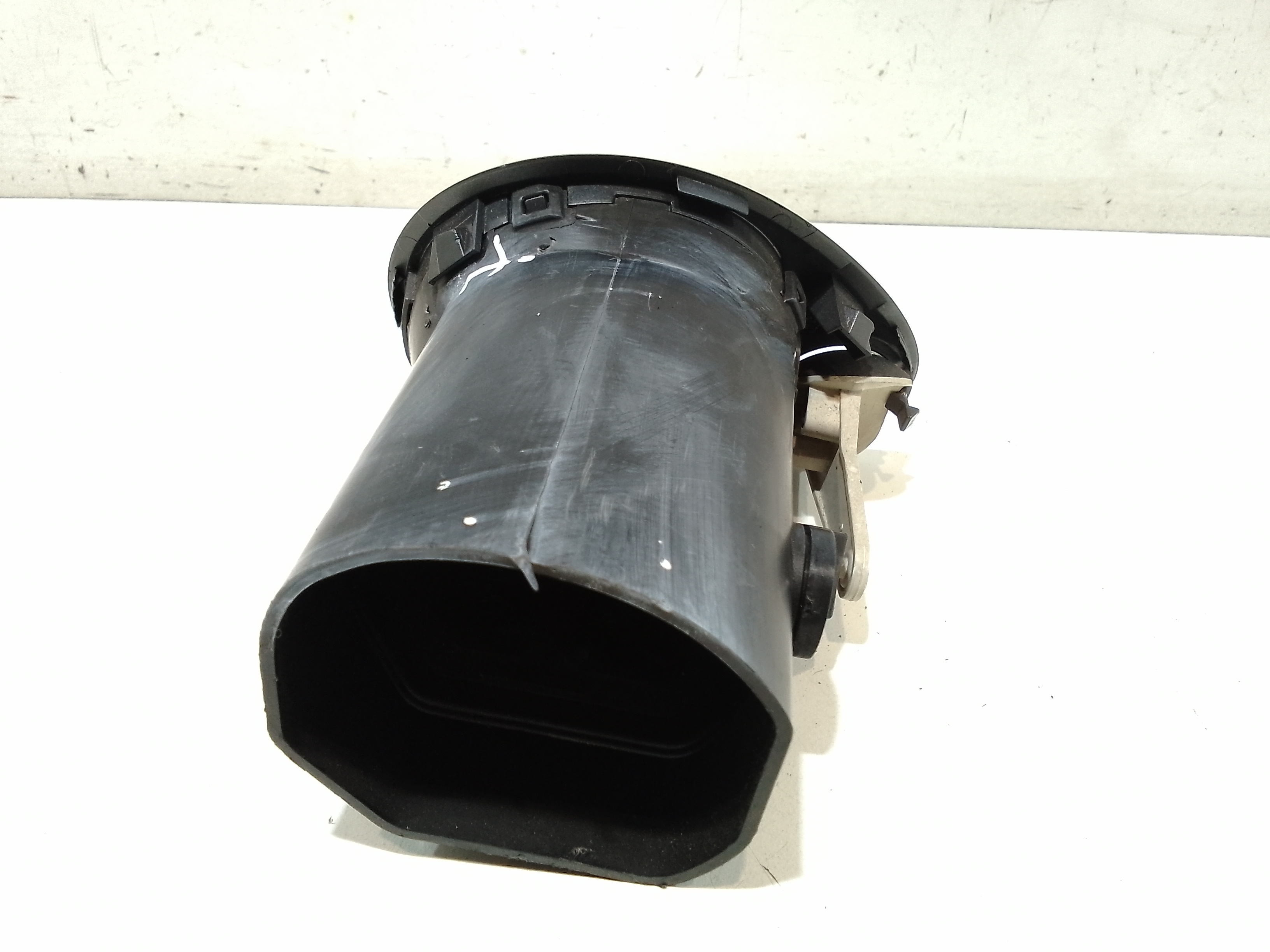 Bocchetta aria cruscotto lato passeggero per Renault Clio Serie (04>08) (2004 - 2008)