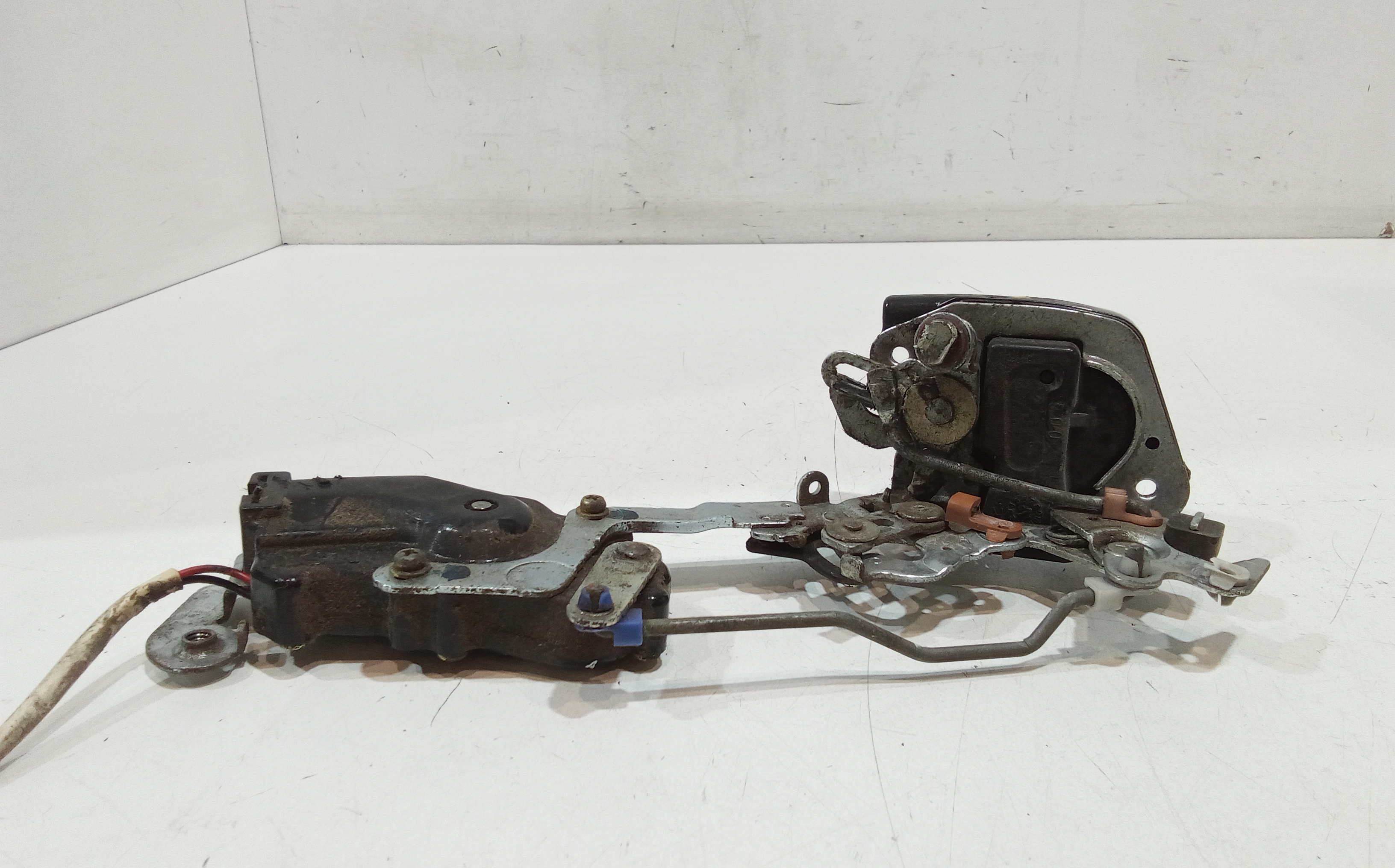 Serratura Anteriore Destra per Suzuki Wagon R + (1993 - 2006)