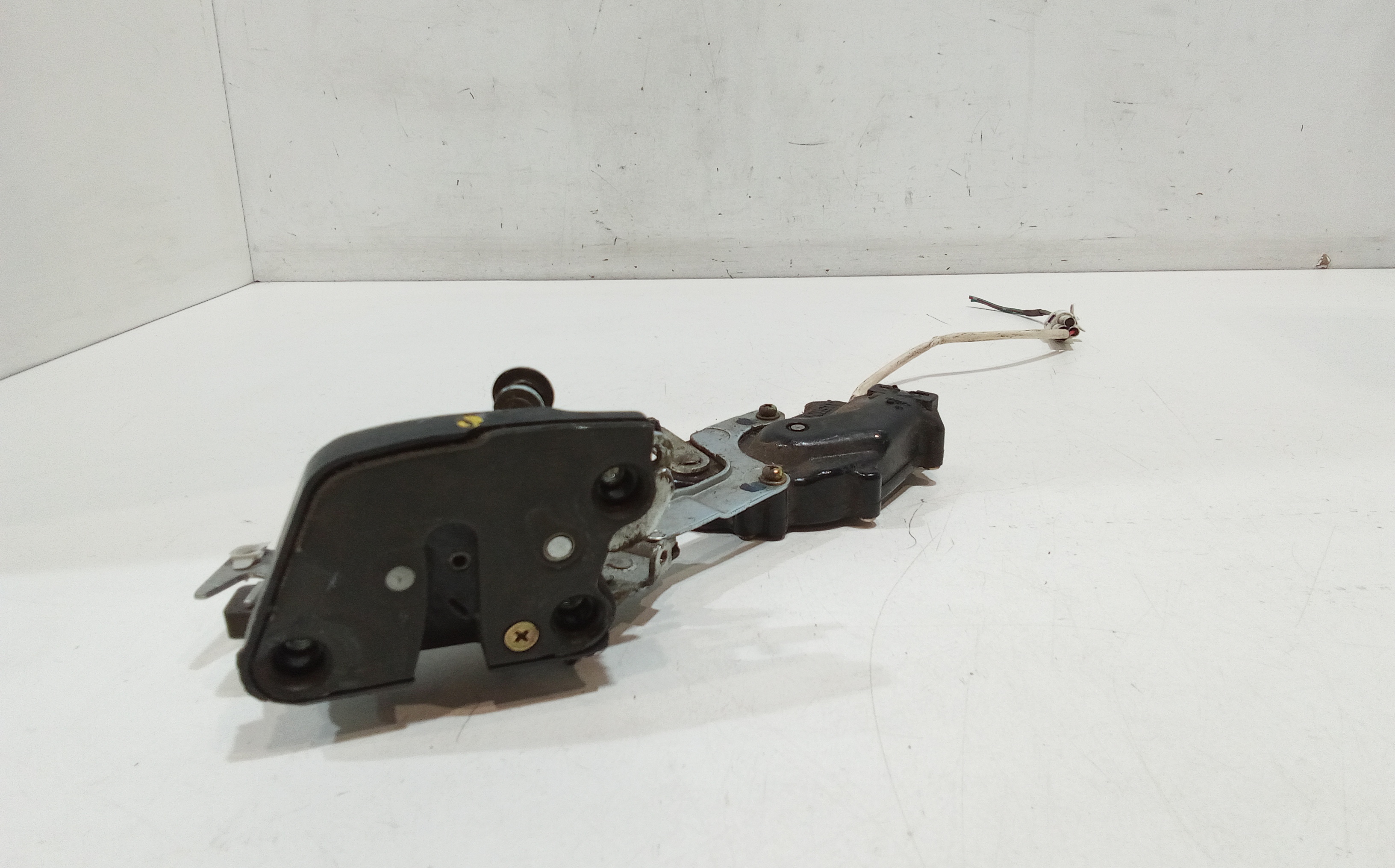 Serratura Anteriore Destra per Suzuki Wagon R + (1993 - 2006)