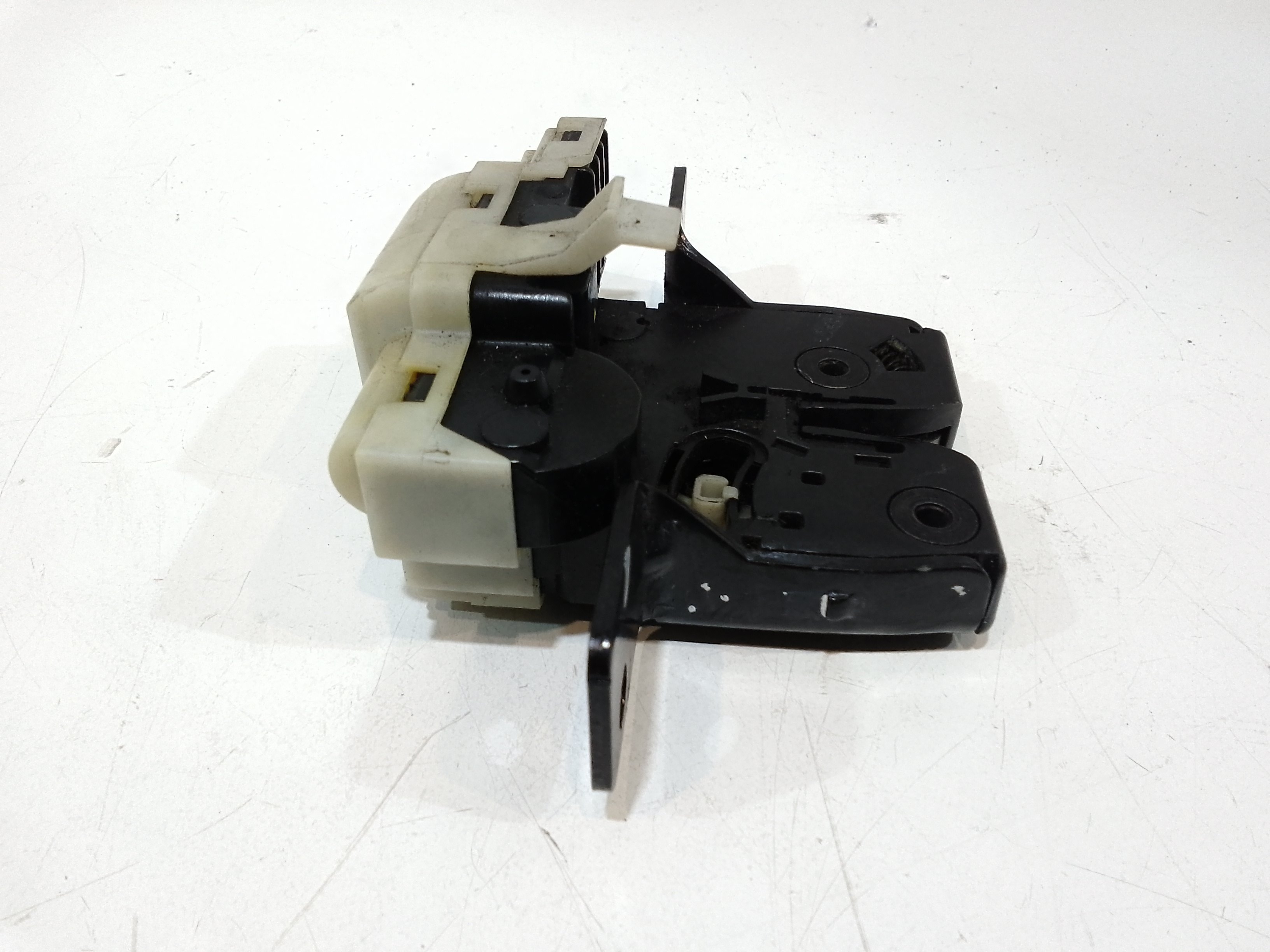 Serratura Cofano Posteriore per Renault Clio Serie (04>08) (2004 - 2008)