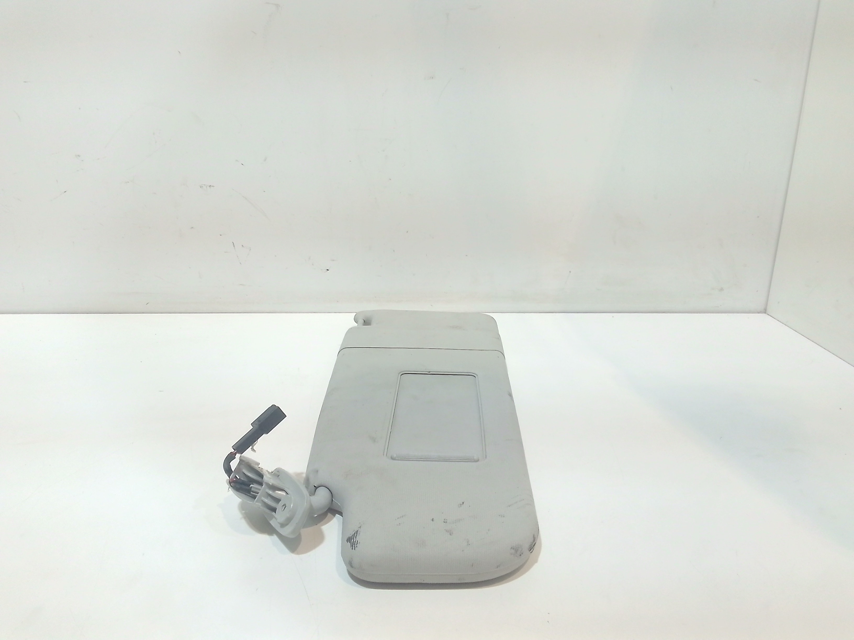 Parasole aletta anteriore Lato Guida per Volkswagen Polo 4 Serie (2001 - 2009)