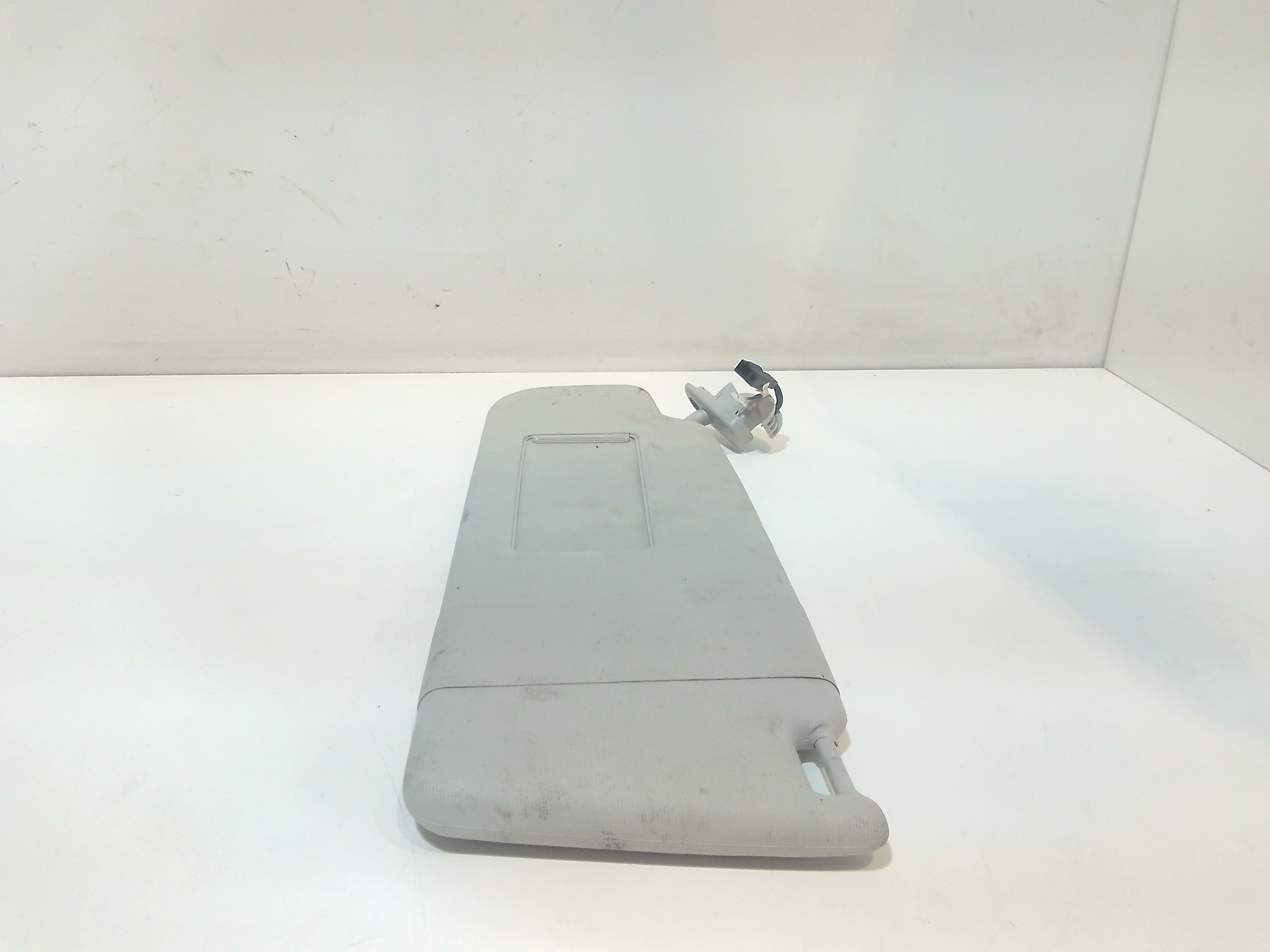 Parasole aletta anteriore Lato Guida per Volkswagen Polo 4 Serie (2001 - 2009)