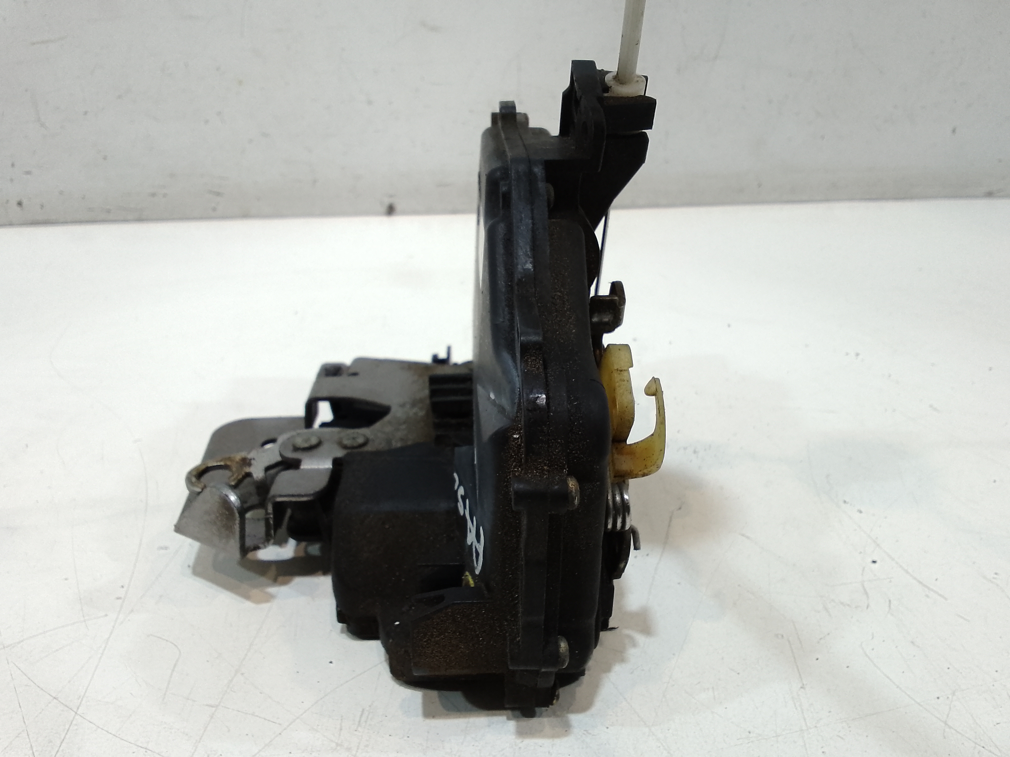 Serratura Anteriore Sinistra per Audi A4 Avant (8e) (00>04) (2000 - 2004)