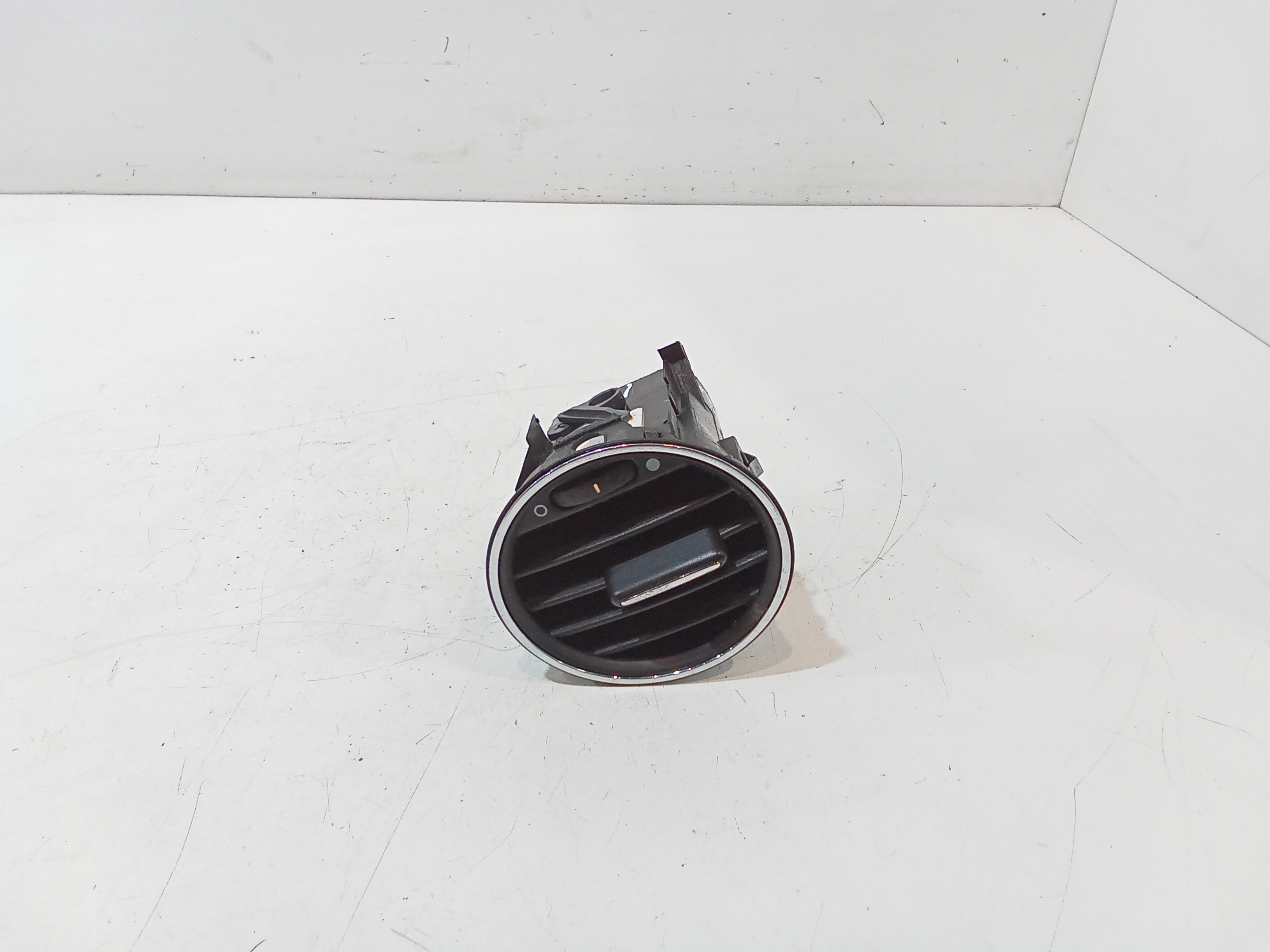 Bocchetta aria cruscotto lato guida per Fiat Bravo 2 Serie (2007 - 2010)