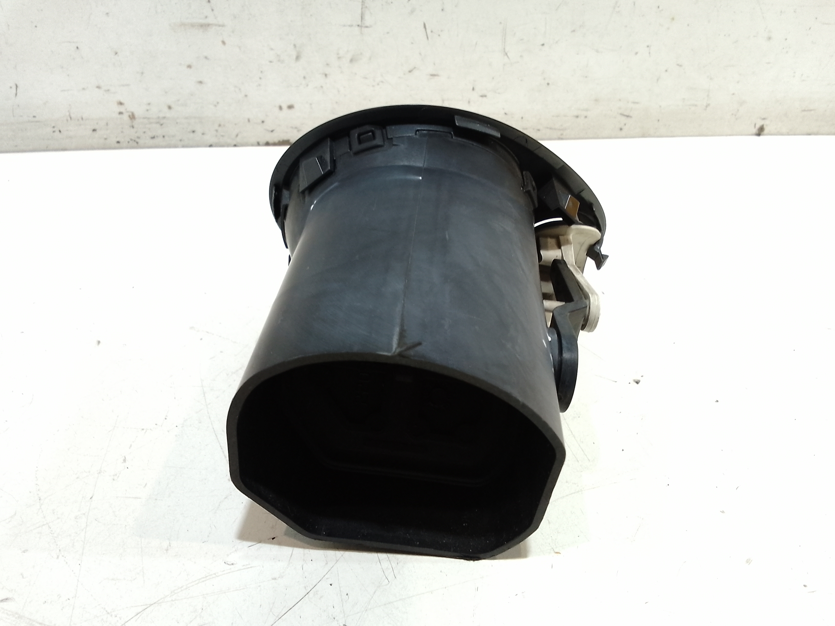 Bocchetta aria cruscotto lato passeggero per Renault Clio Serie (04>08) (2004 - 2008)