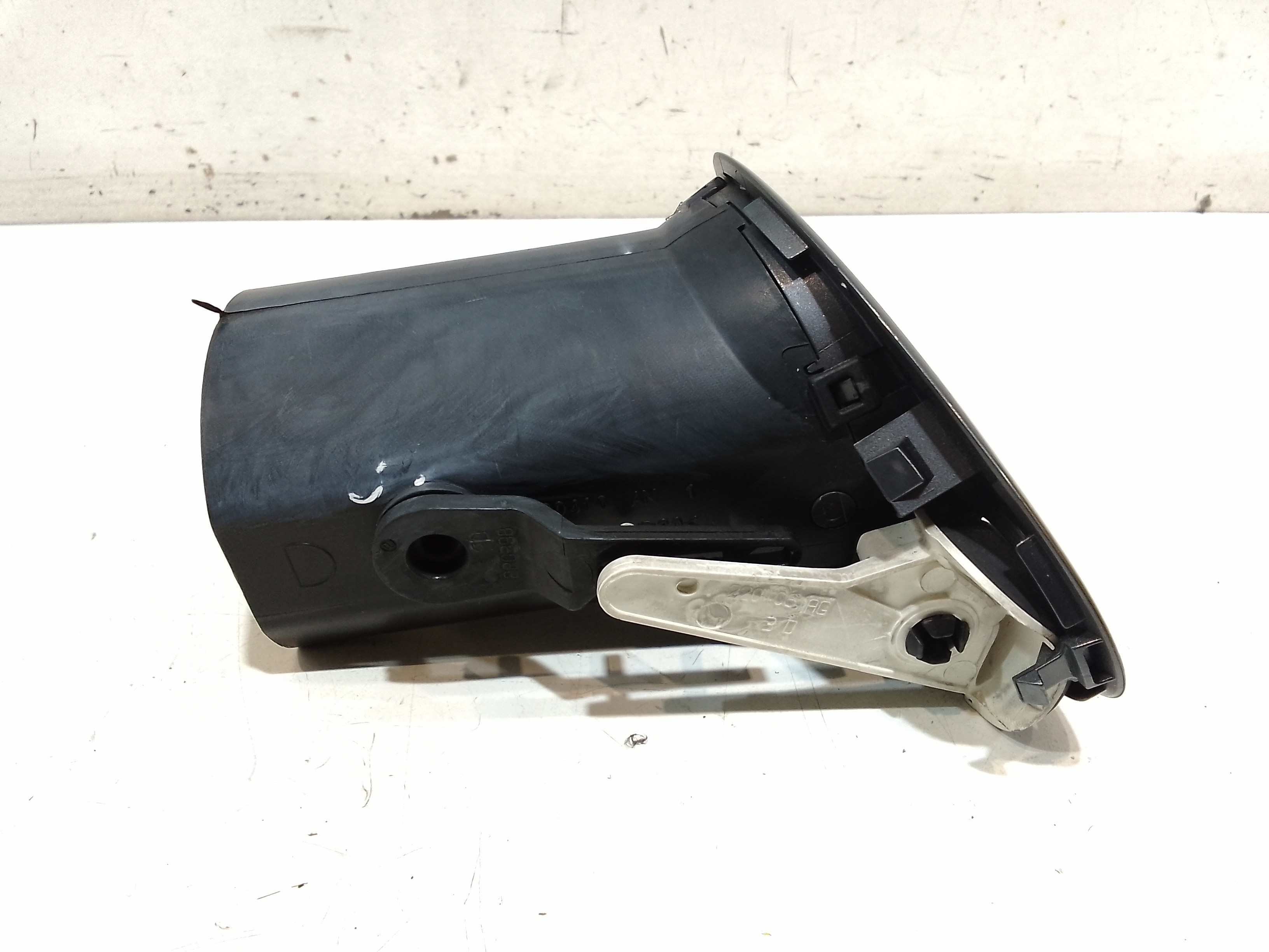 Bocchetta aria cruscotto lato passeggero per Renault Clio Serie (04>08) (2004 - 2008)