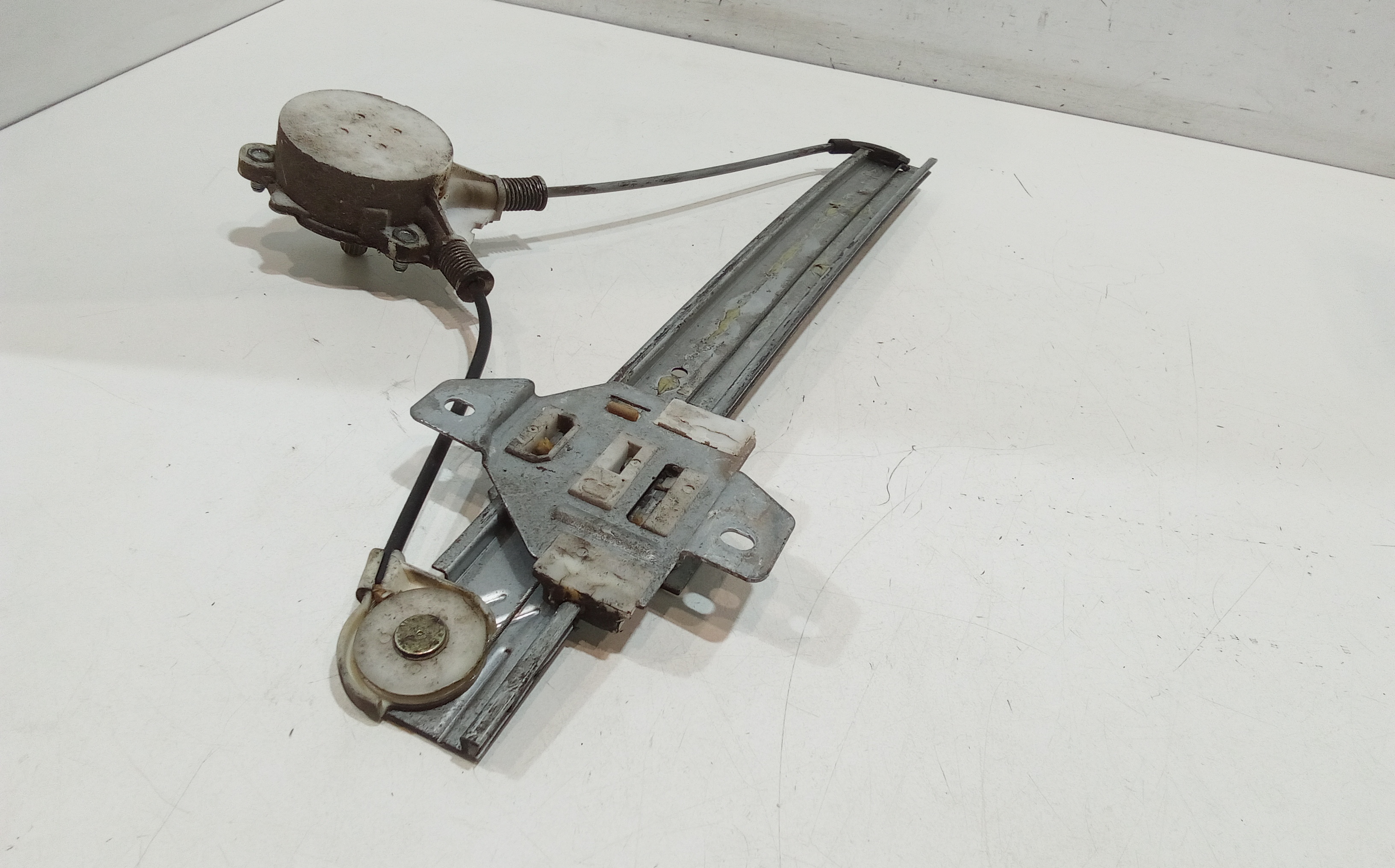 Cremagliera posteriore destra passeggero per Suzuki Wagon R + (1993 - 2006)