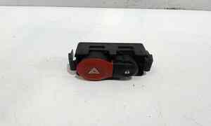 Pulsante luci di emergenza per Renault Clio Serie (04>08) (2004 - 2008)