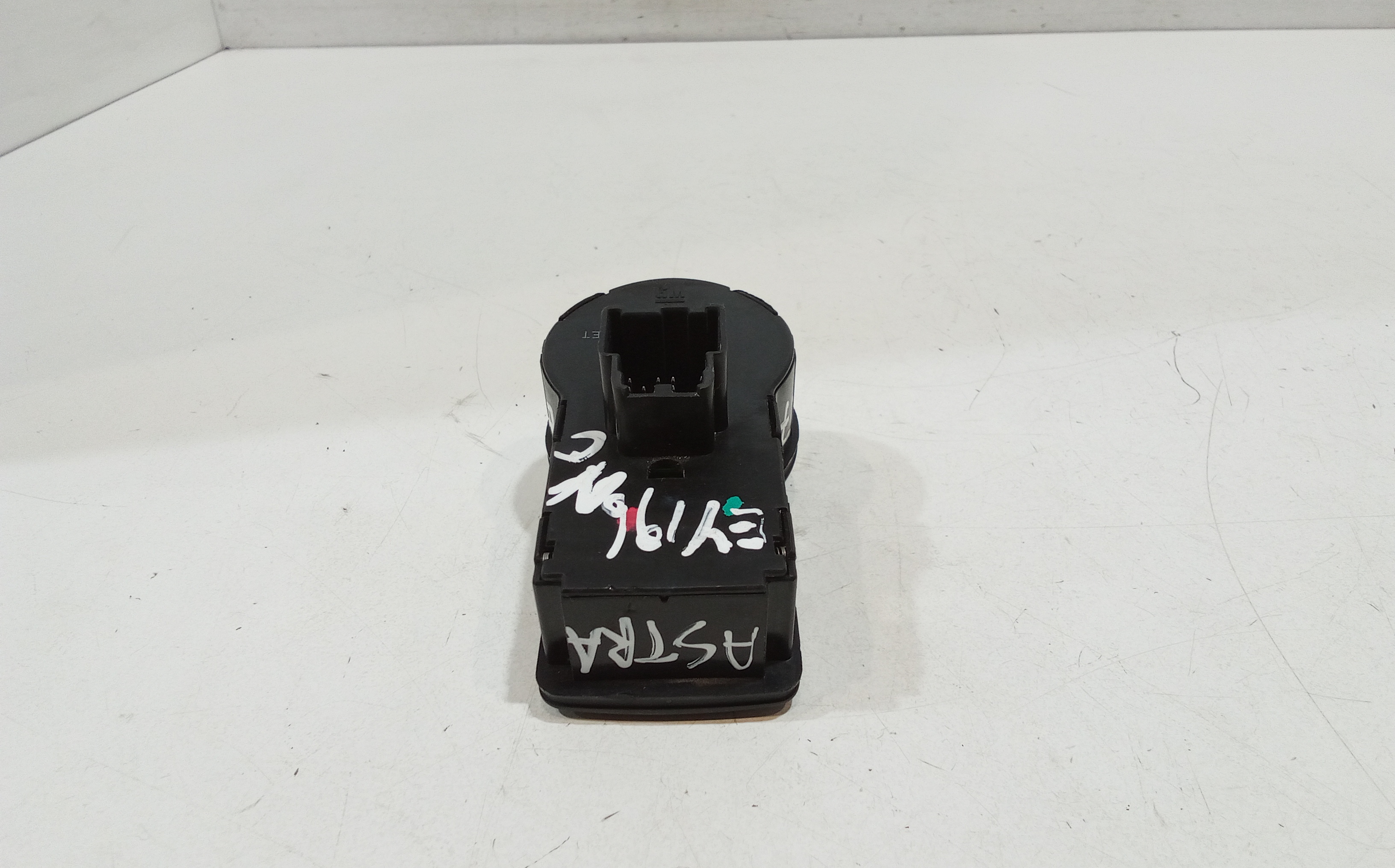 Interruttore comando luci per Opel Astra J (2009 - In produzione)