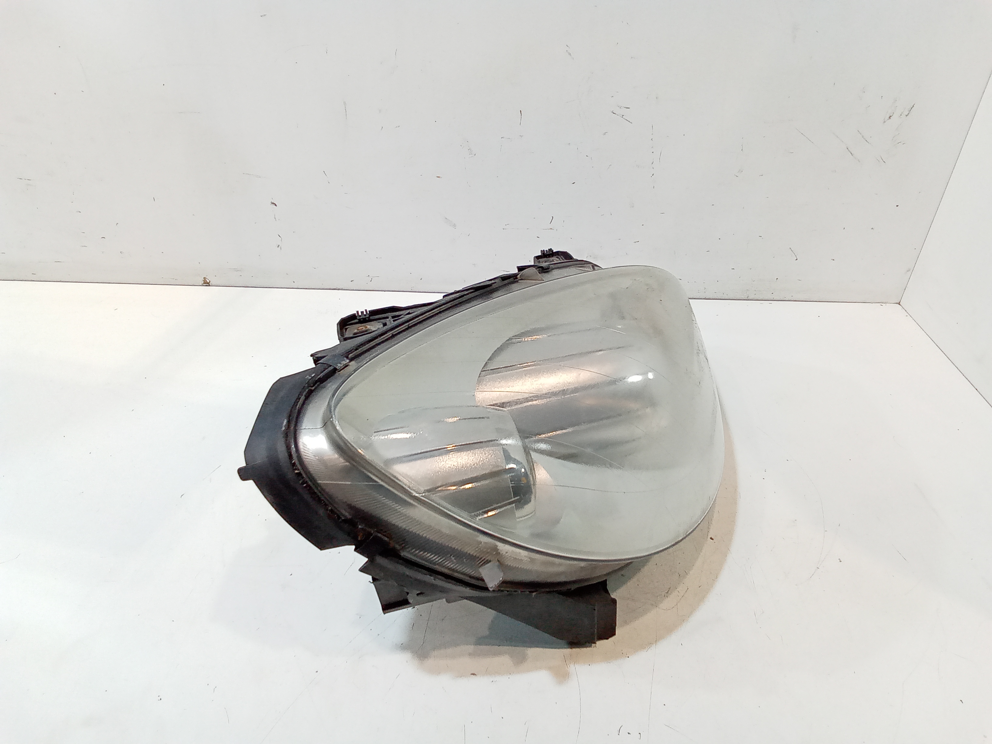 Faro anteriore Destro Passeggero per Mercedes Classe B W245 1 Serie (2005 - 2011)