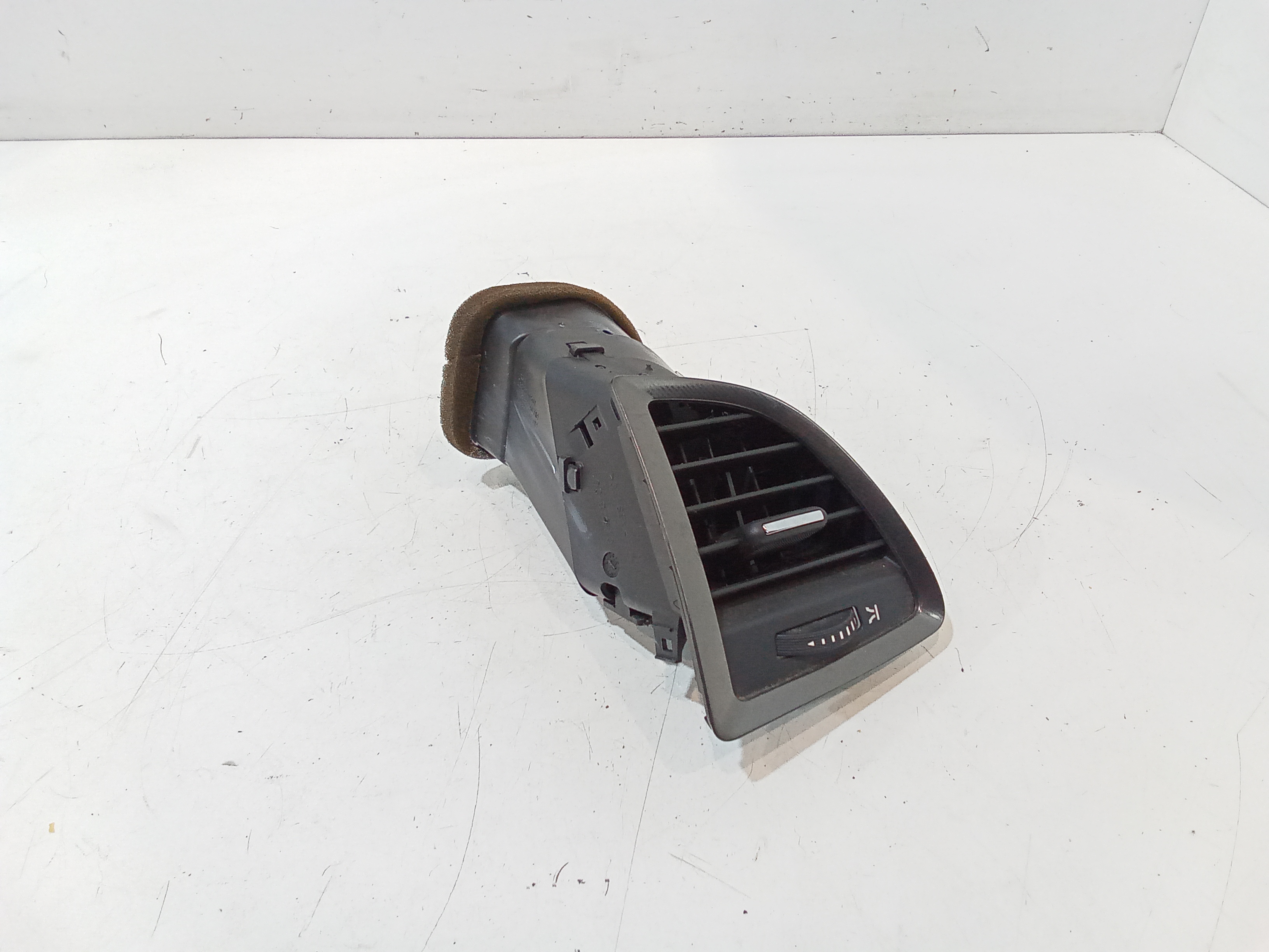 Bocchetta aria cruscotto lato passeggero per Opel Astra J 2 Serie (2011 - In produzione)