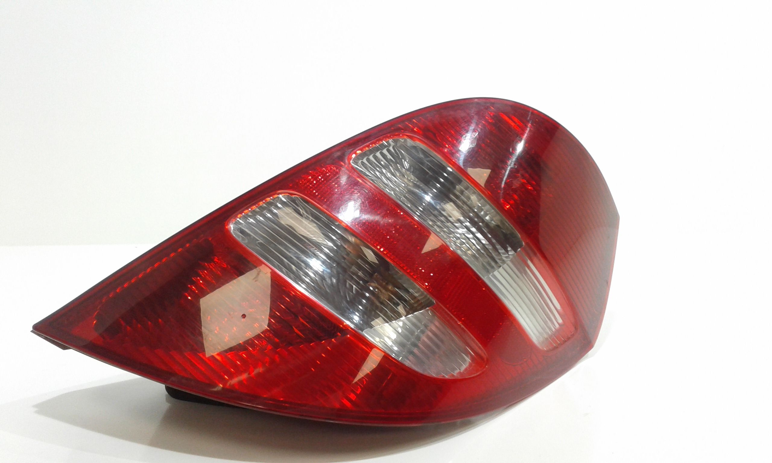 Stop fanale posteriore Destro Passeggero MERCEDES Classe A W169 3 Serie