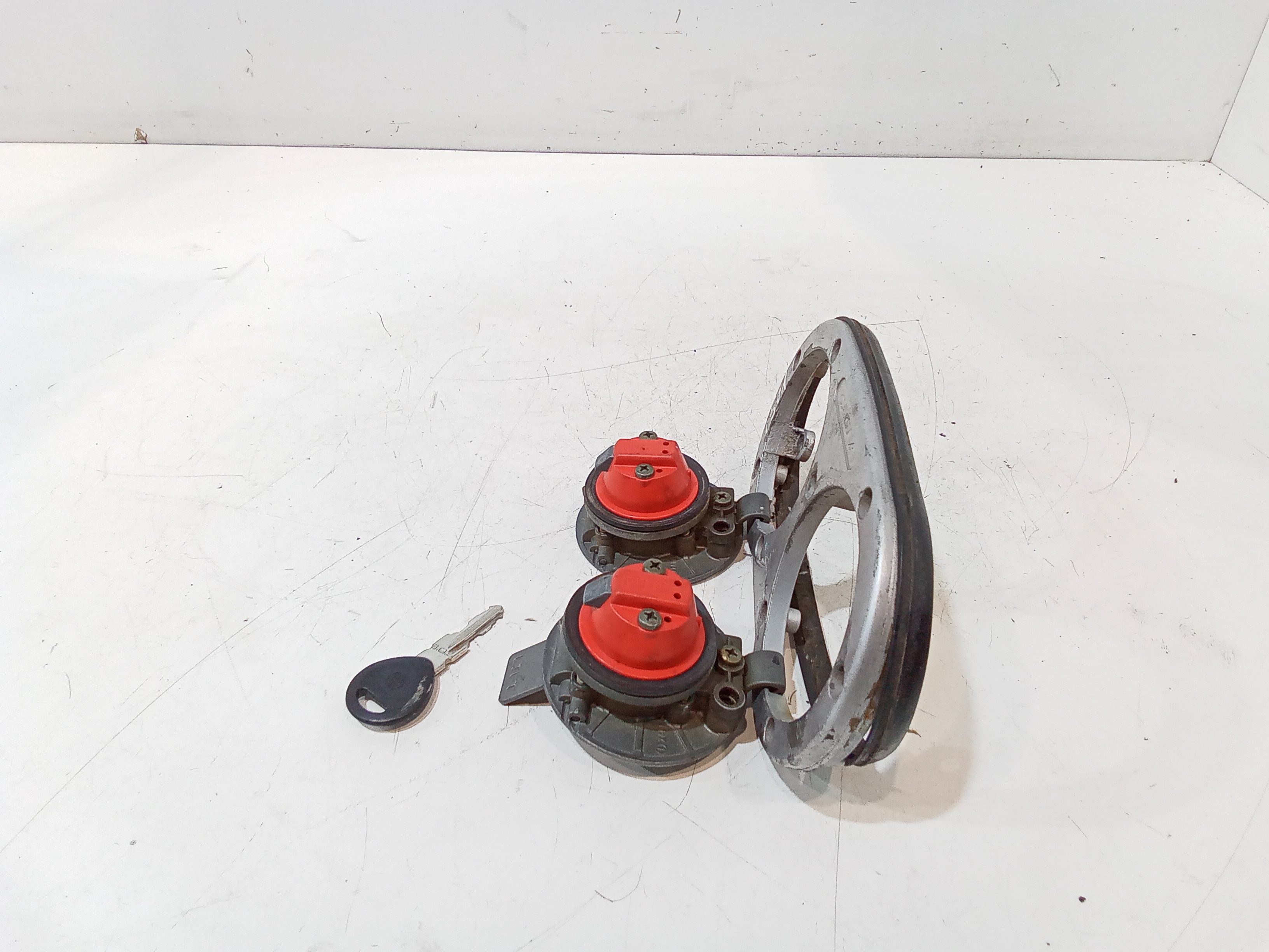 Tappo serbatoio carburante per Cagiva Navigator 1000cc (2000 - 2005)