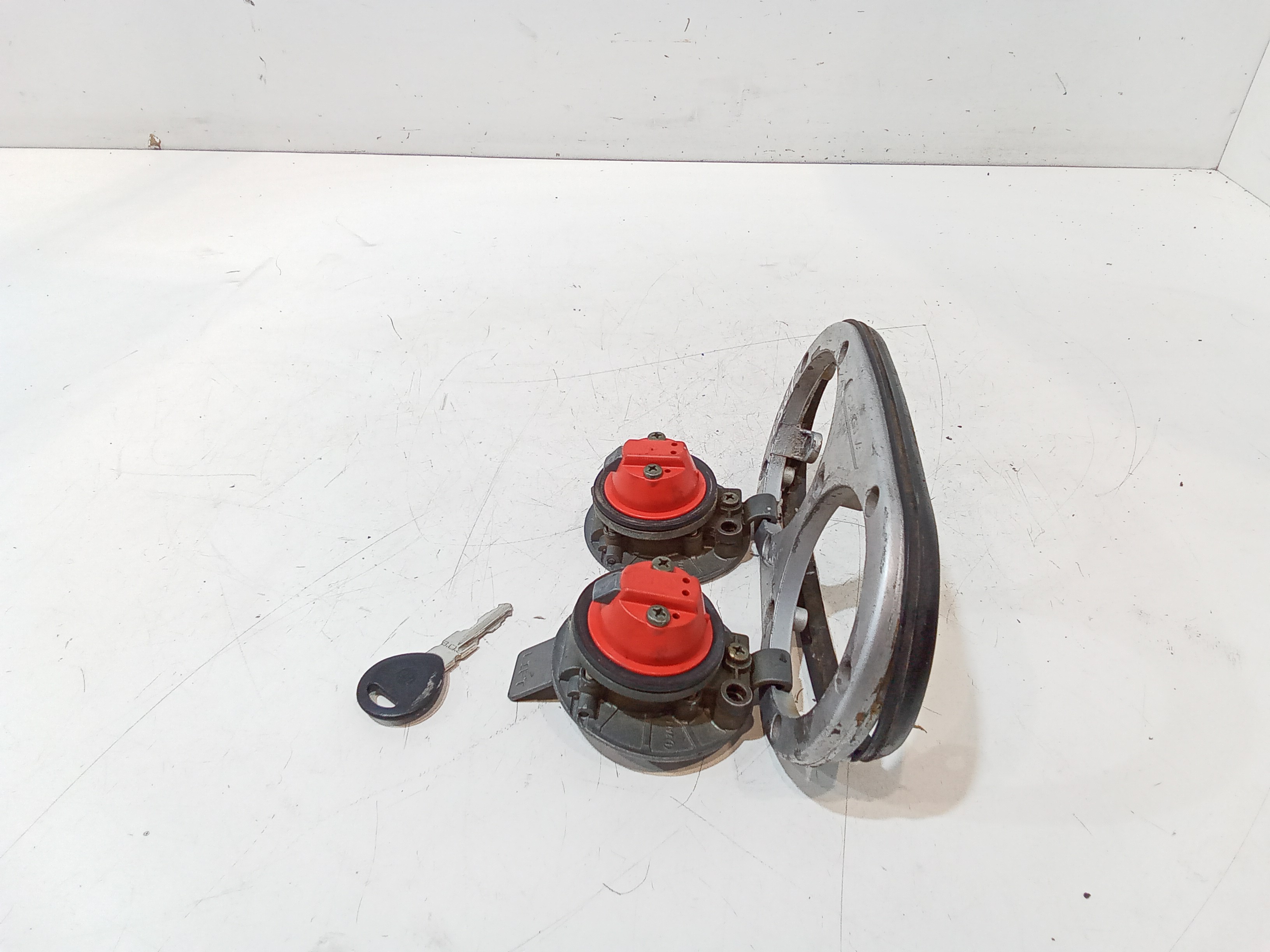 Tappo serbatoio carburante per Cagiva Navigator 1000cc (2000 - 2005)