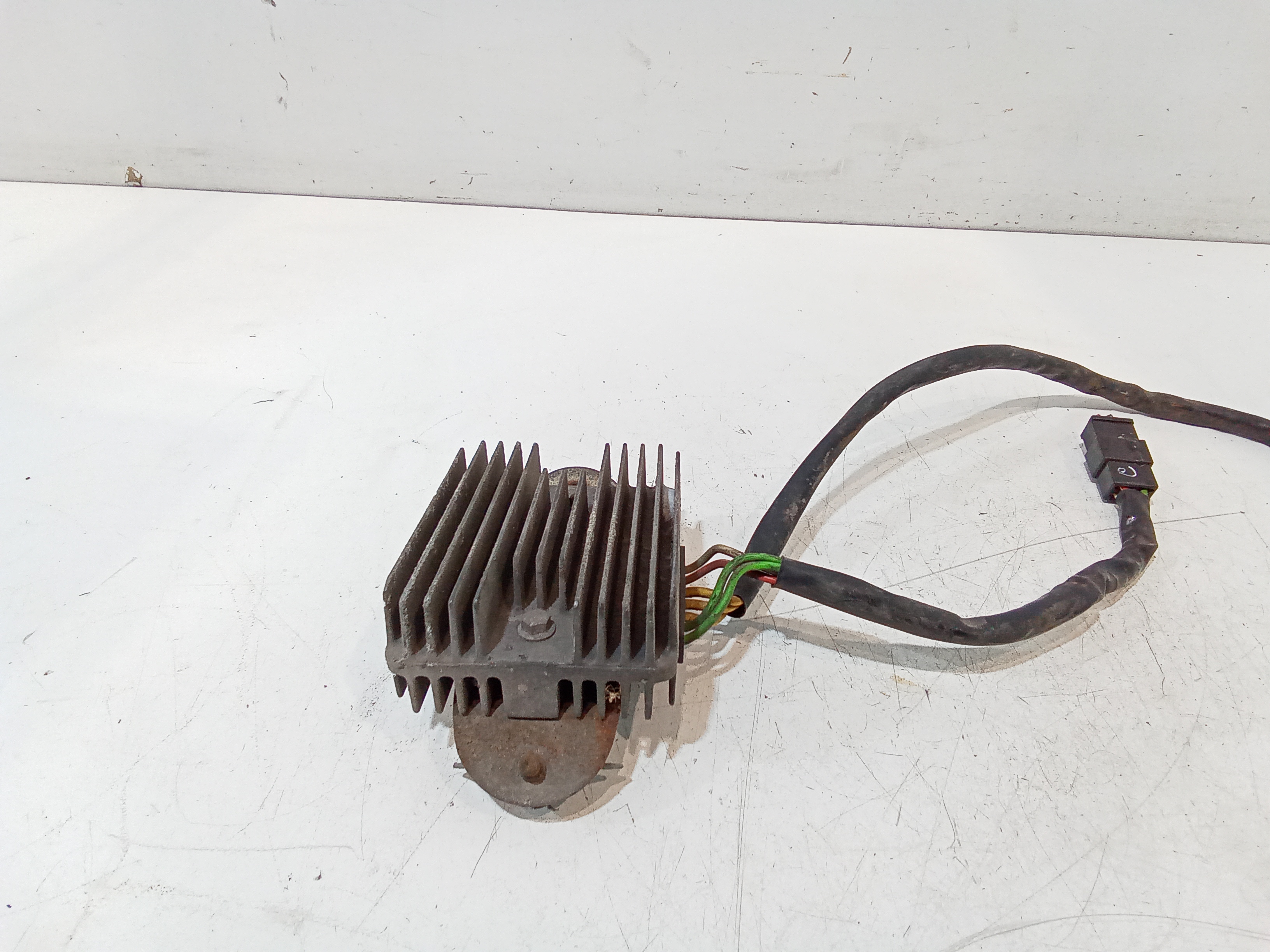 Regolatore di tensione per Piaggio Beverly 400cc (2006 - 2010)