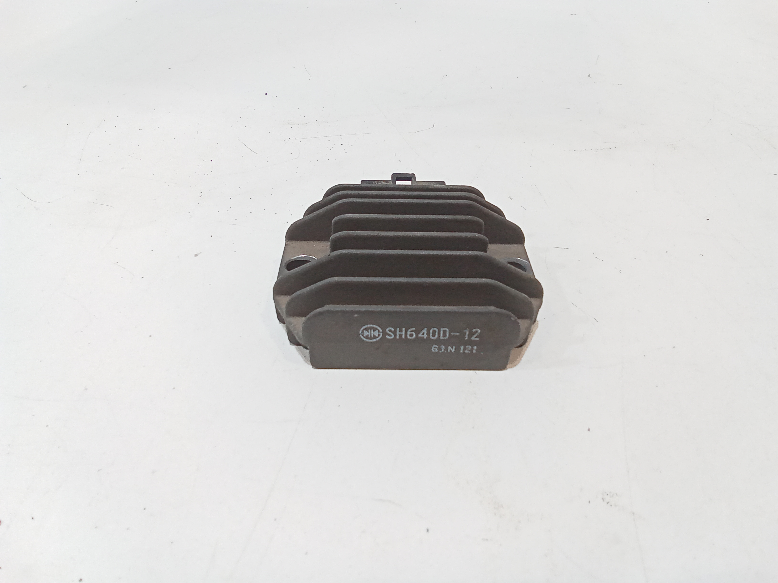 Regolatore di tensione per Piaggio Liberty 125cc (98-) (1998 - In produzione)