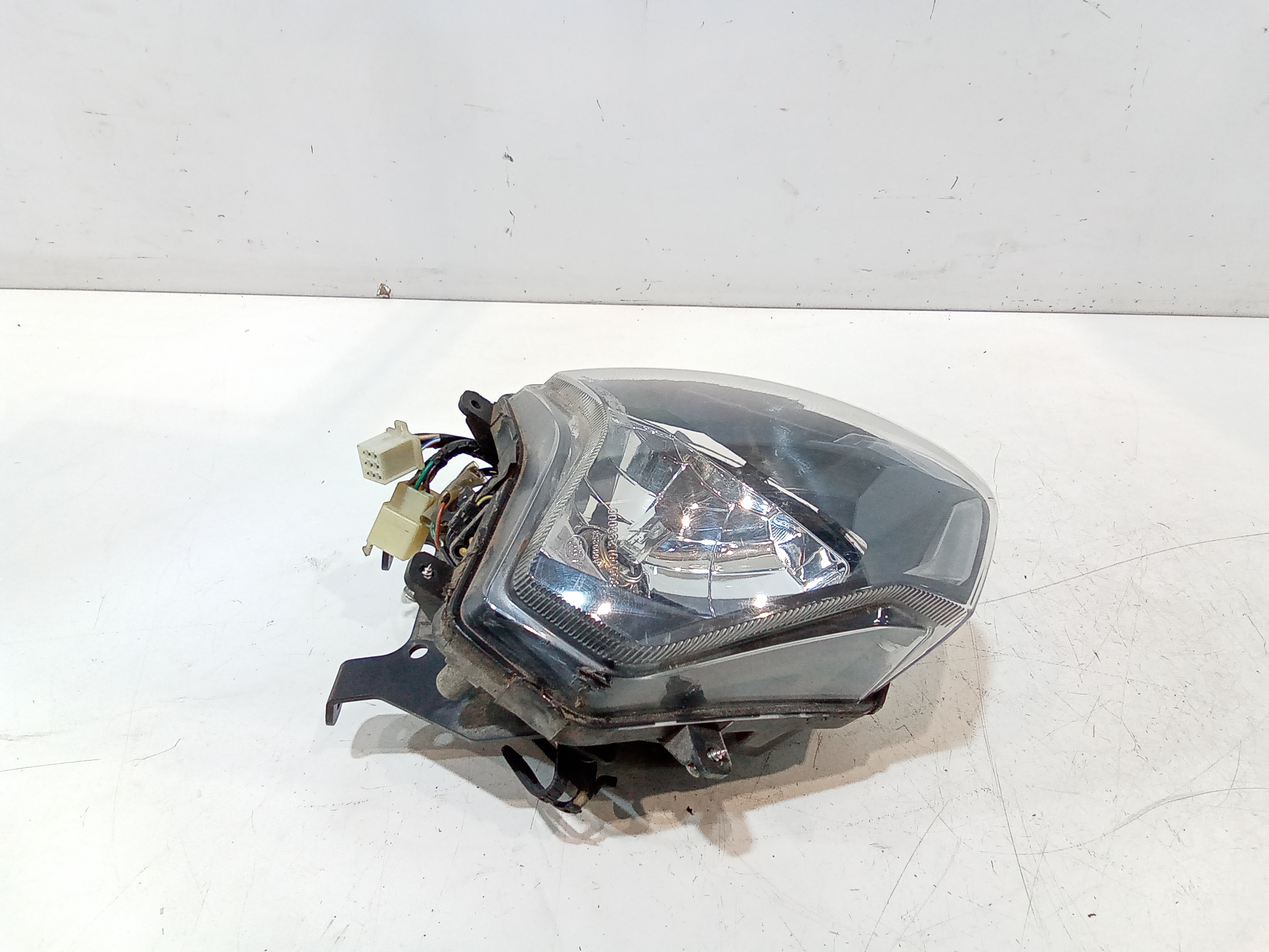 Faro anteriore per Benelli Bn 125cc (2016 - 2018)
