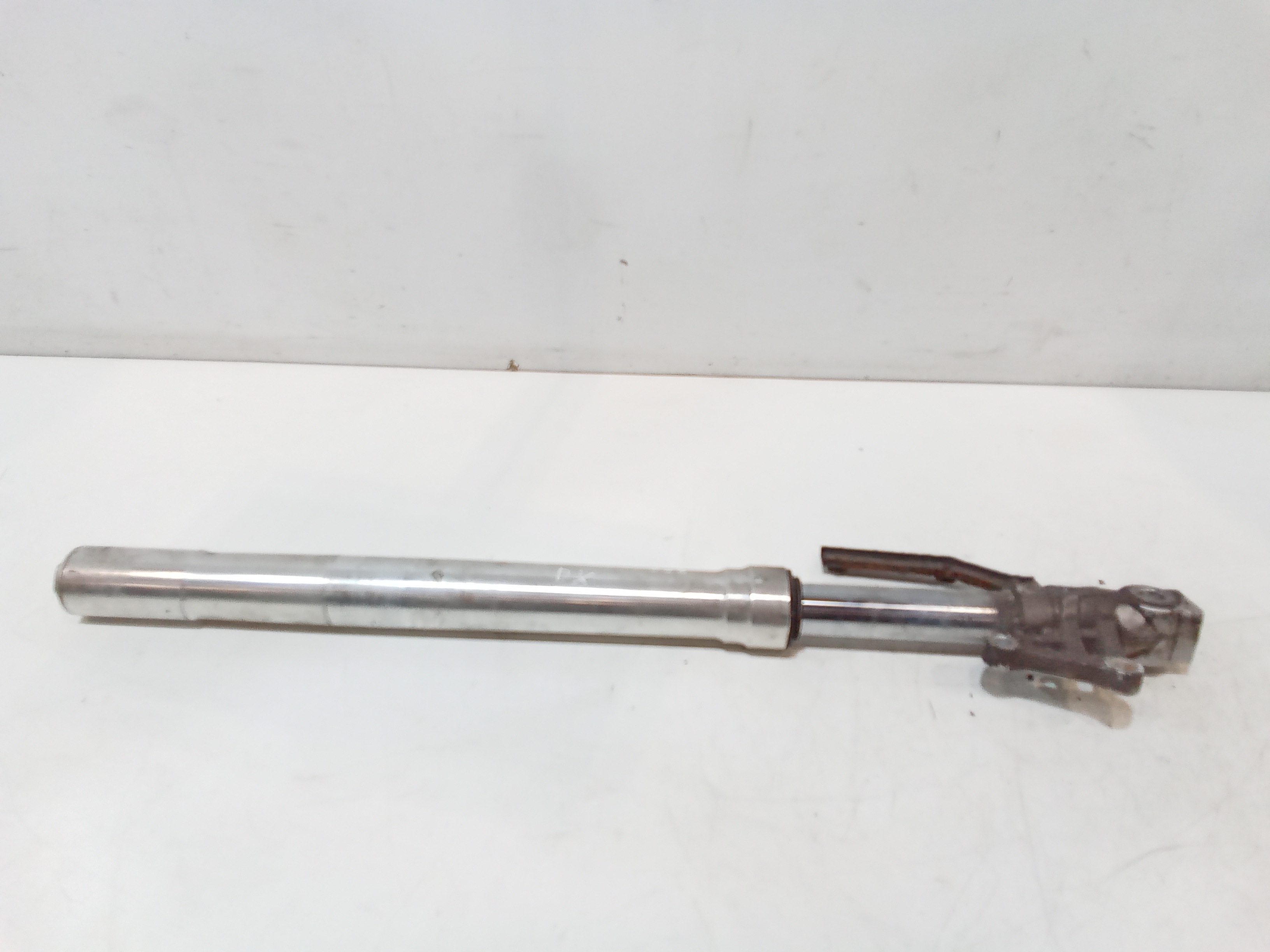 Gambale stelo forcella DX per Benelli Bn 125cc (2016 - 2018)