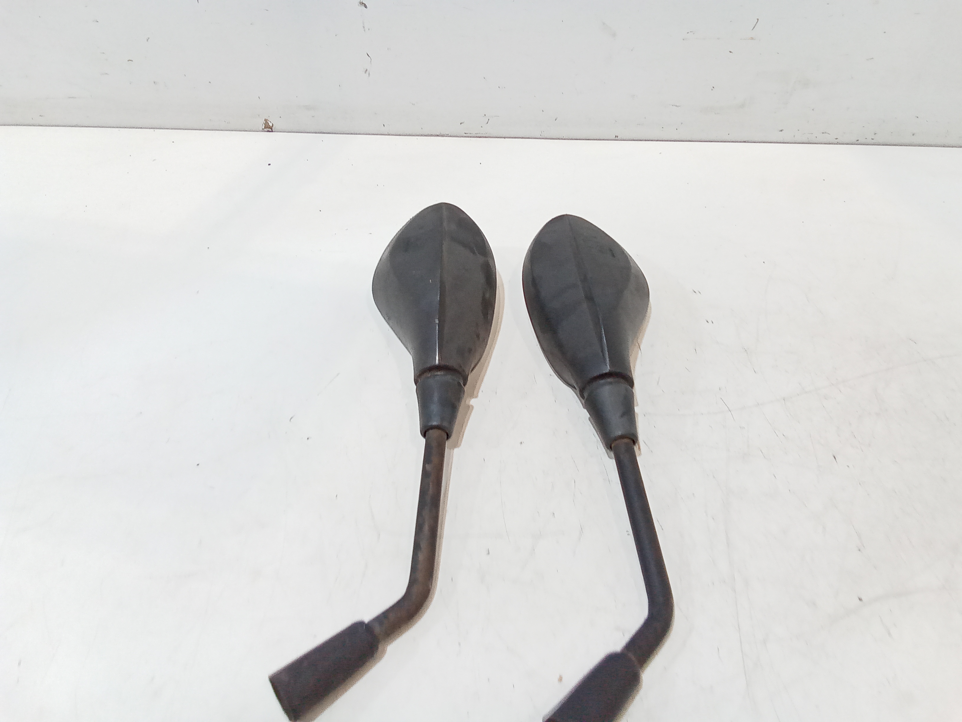 Coppia specchietti retrovisori per Benelli Bn 125cc (2016 - 2018)