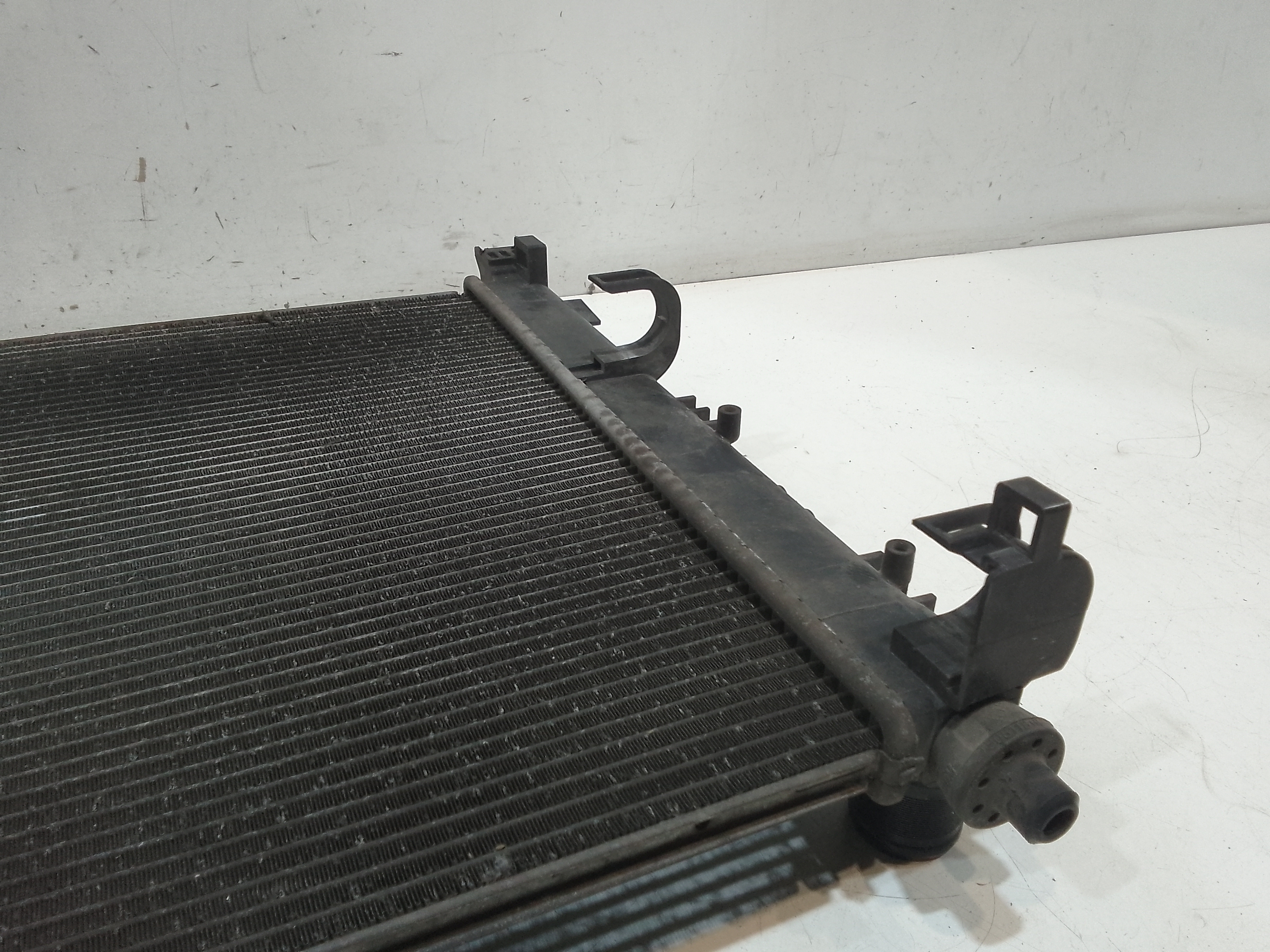 Radiatore acqua per Alfa Romeo 159 Sportwagon Serie (05>11) (2005 - 2011)