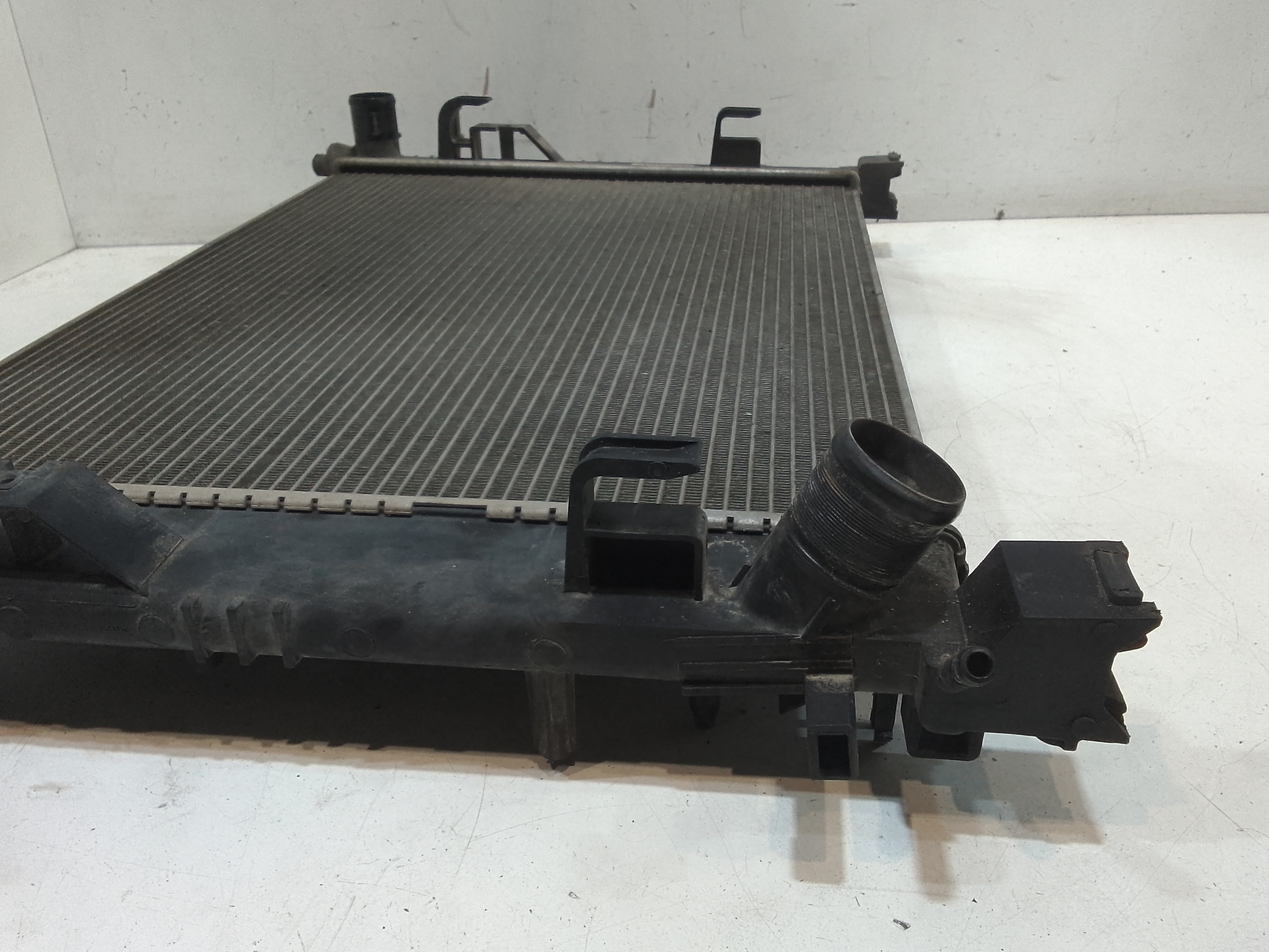 Radiatore acqua per Alfa Romeo 159 Sportwagon Serie (05>11) (2005 - 2011)