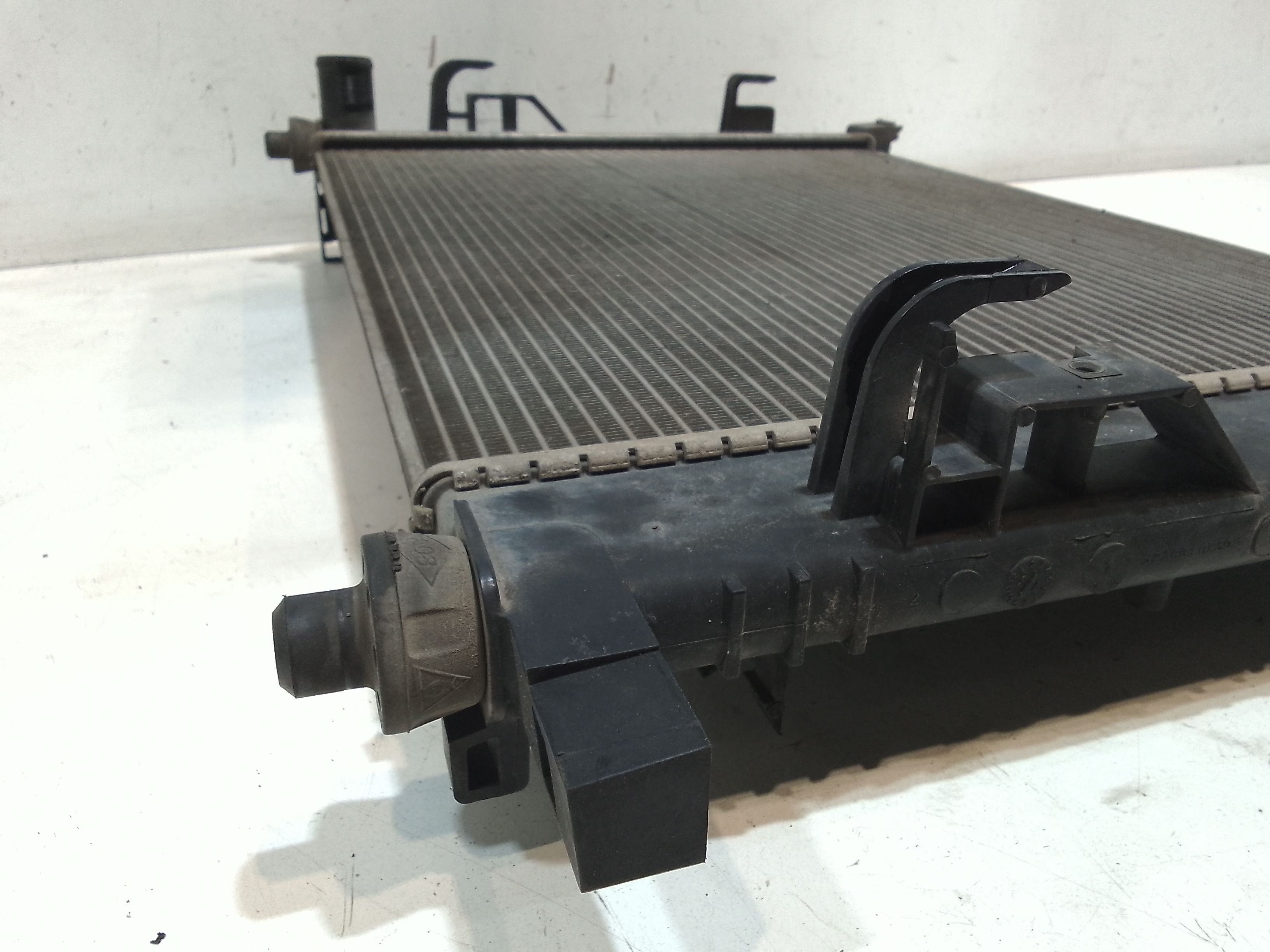 Radiatore acqua per Alfa Romeo 159 Sportwagon Serie (05>11) (2005 - 2011)