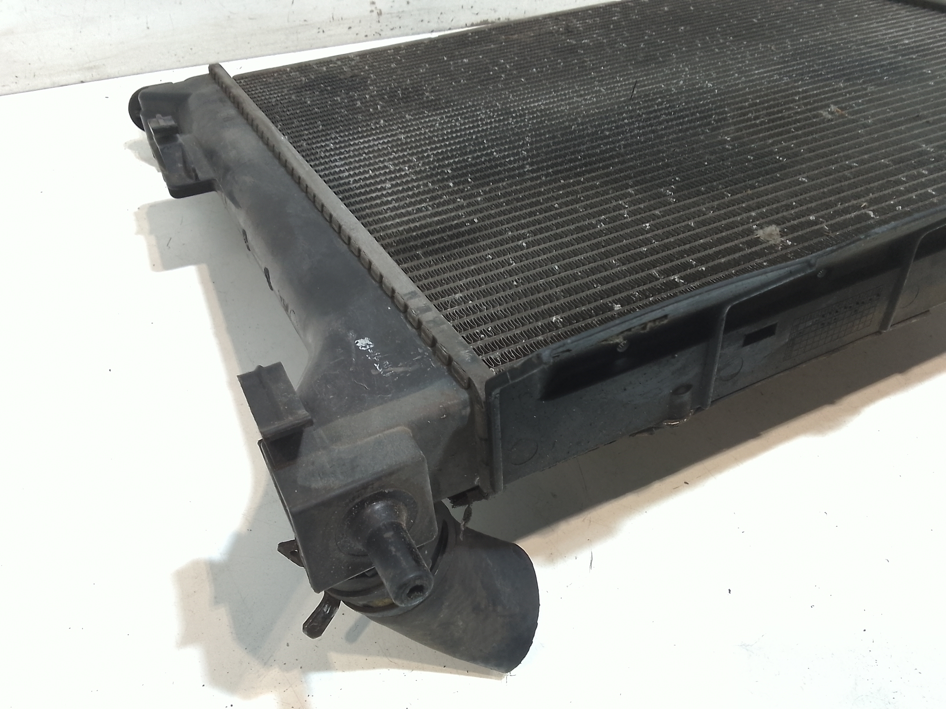 Radiatore acqua per Hyundai I20 1 Serie (2008 - 2014)