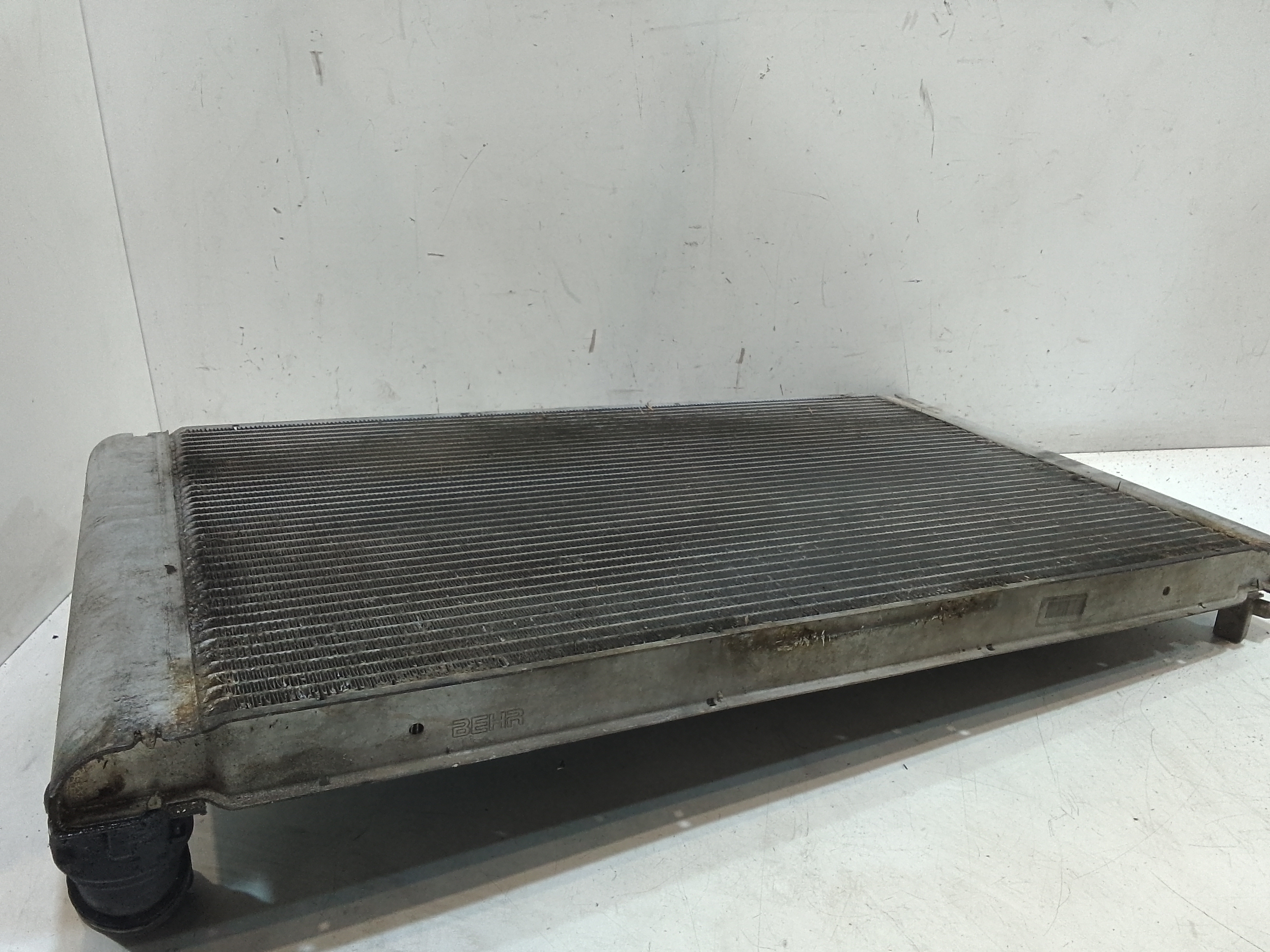 Radiatore acqua per Bmw Serie 5 E60 Touring (2003 - 2010)