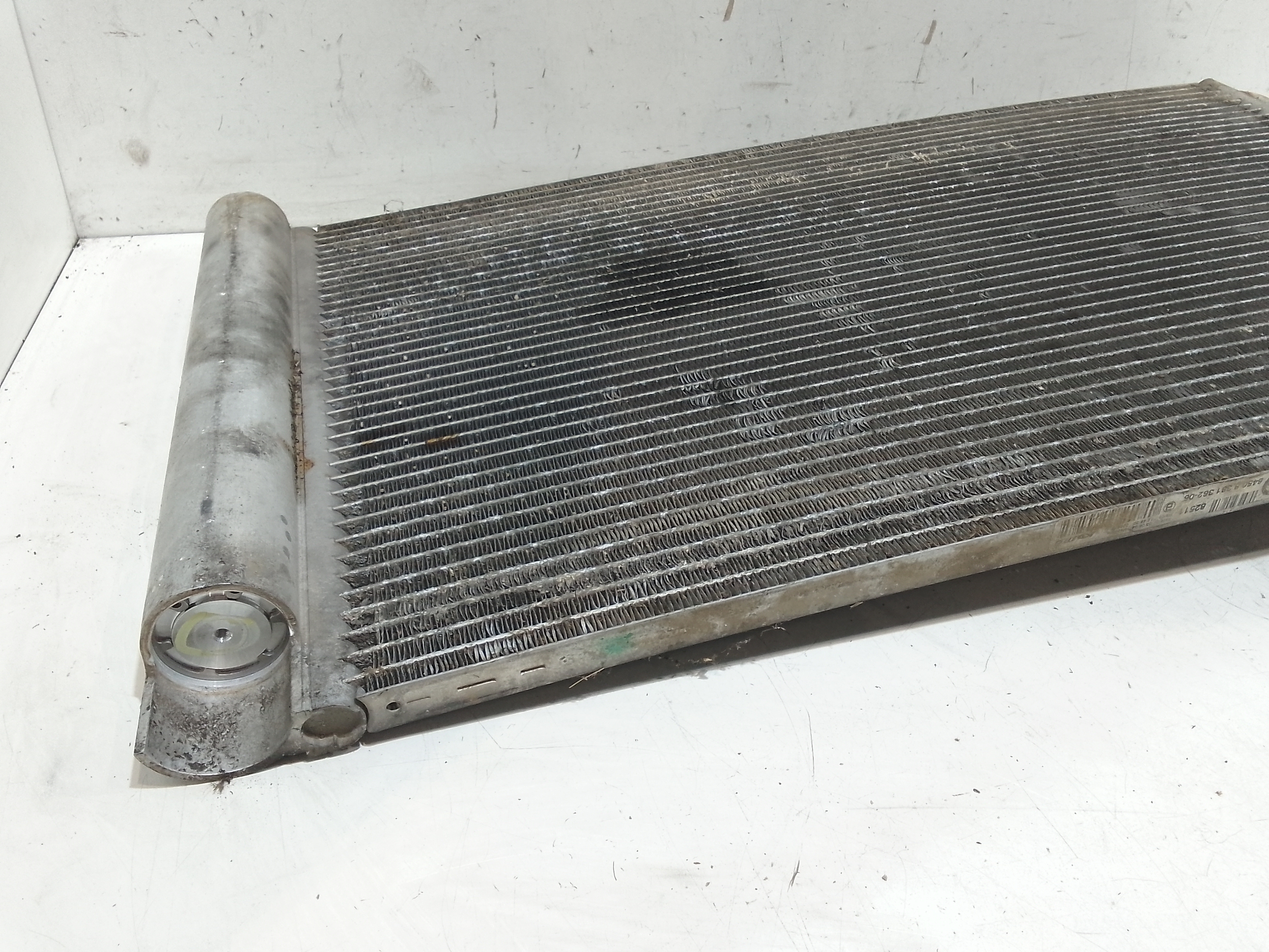 Radiatore A/C per Bmw Serie 5 E60 Touring (2003 - 2010)